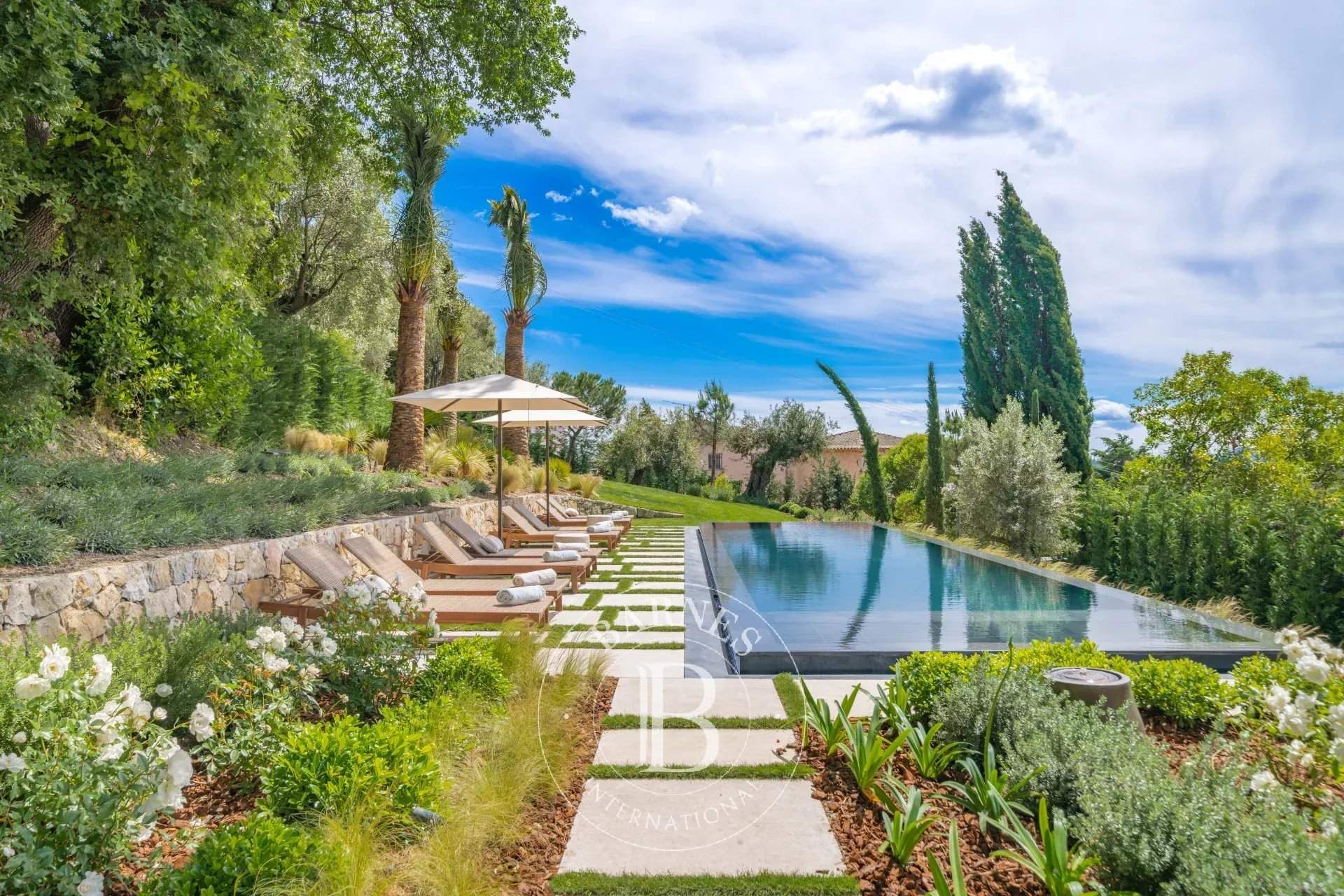 Luxury Villa 5 Bedrooms - Swimming pool - Mediterranean Garden picture 2