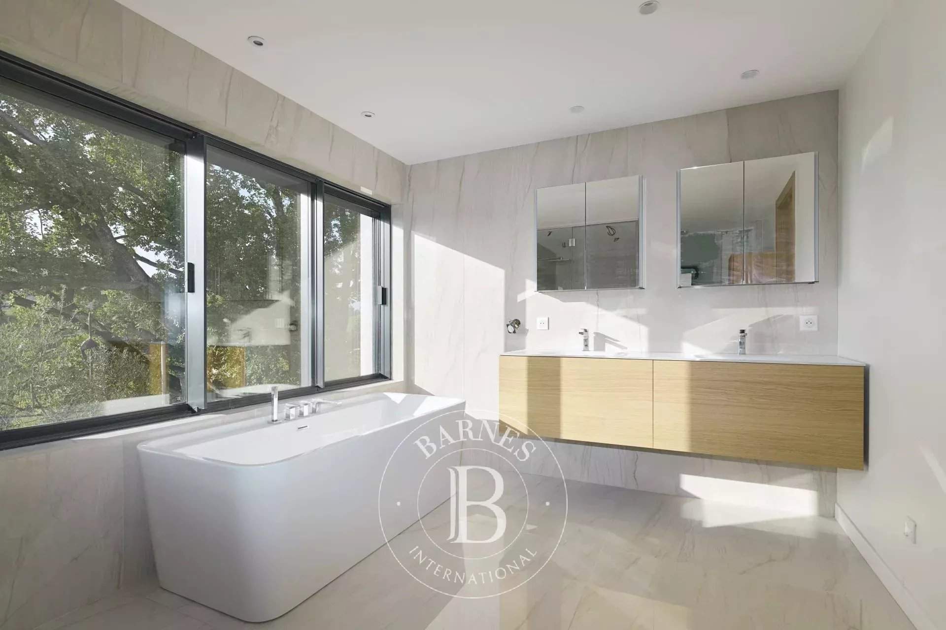 Mougins  - House 5 Bedrooms - picture 13