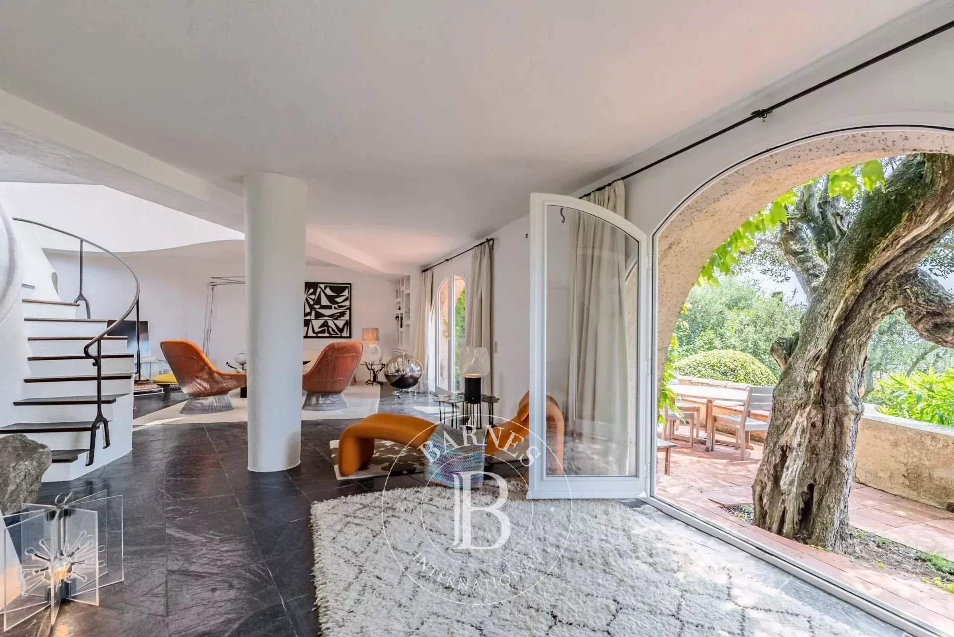 Mouans-Sartoux  - Villa 4 Bedrooms - picture 8