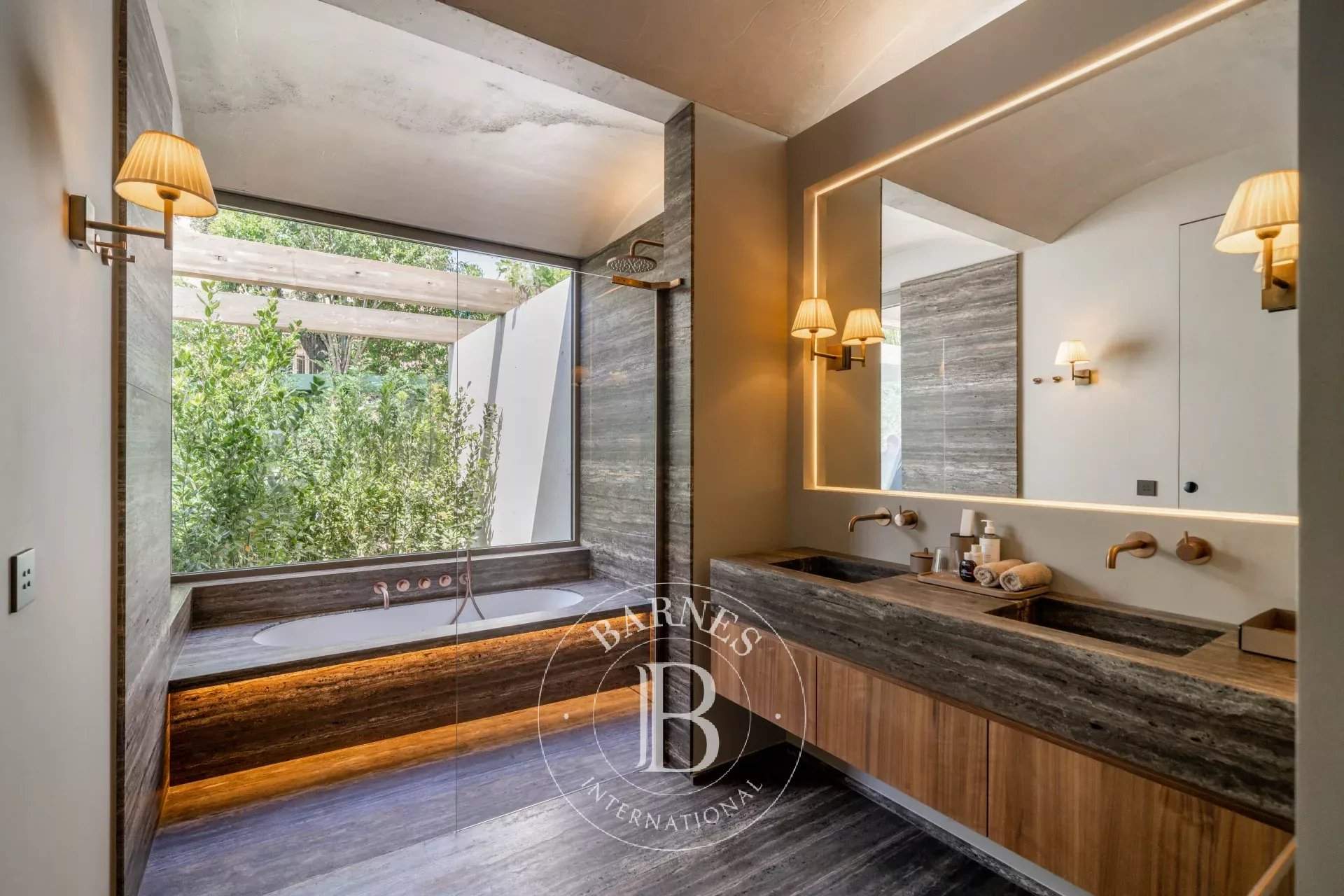 Luxury Villa 5 Bedrooms - Swimming pool - Mediterranean Garden picture 7