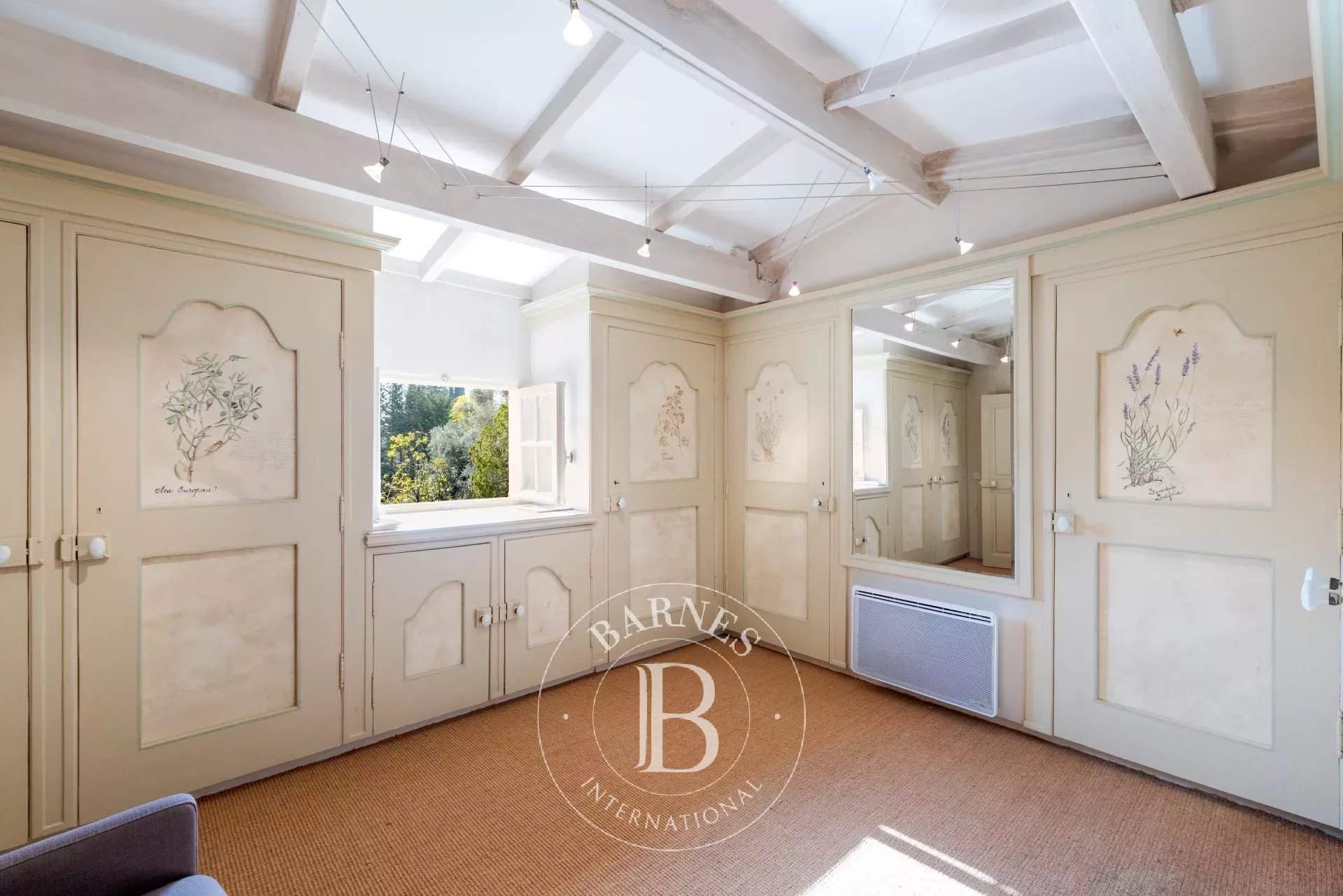 Grasse  - Bastide 5 Pi&egrave;ces 3 Chambres - picture 12