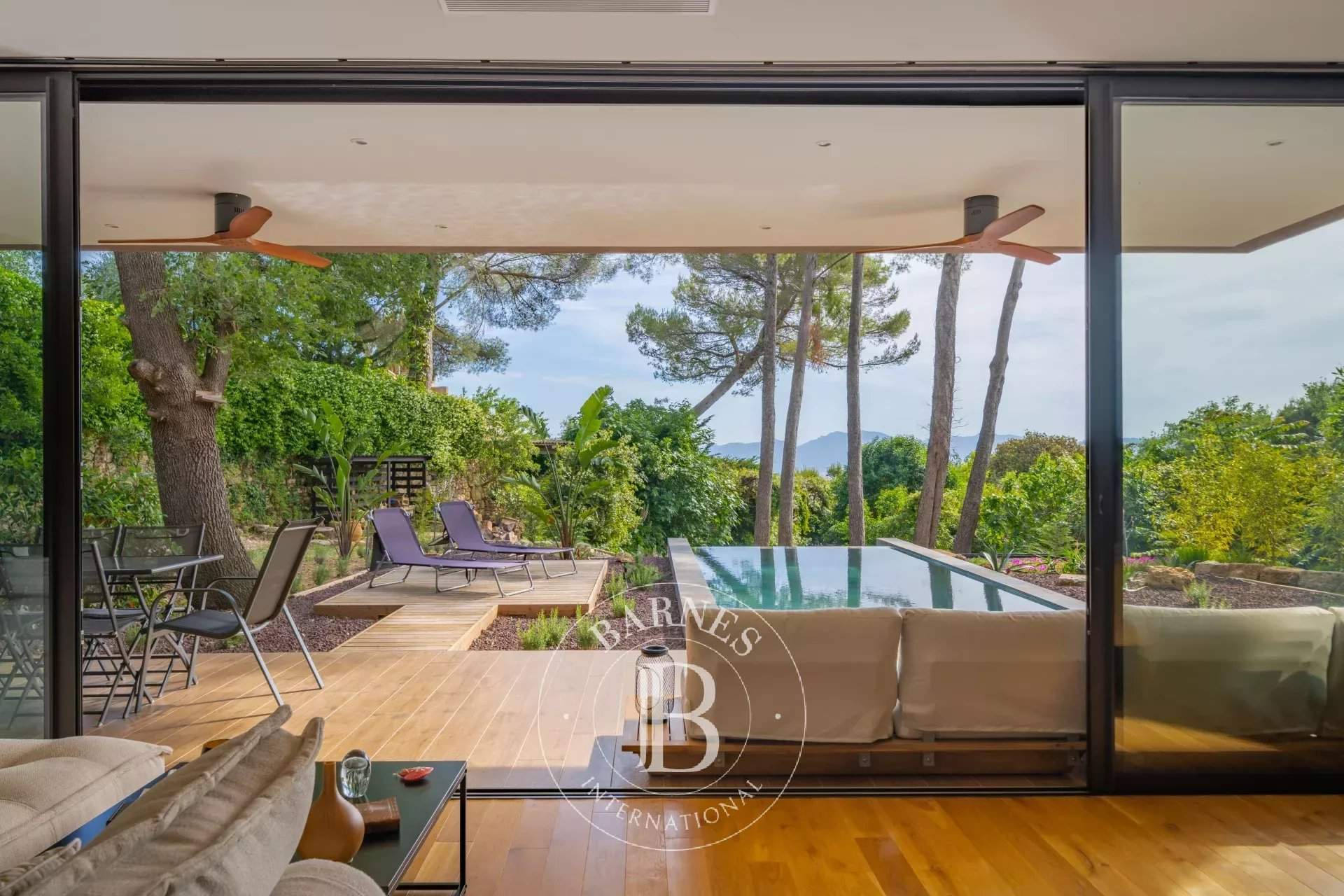 Mougins  - Villa 2 Bedrooms - picture 4