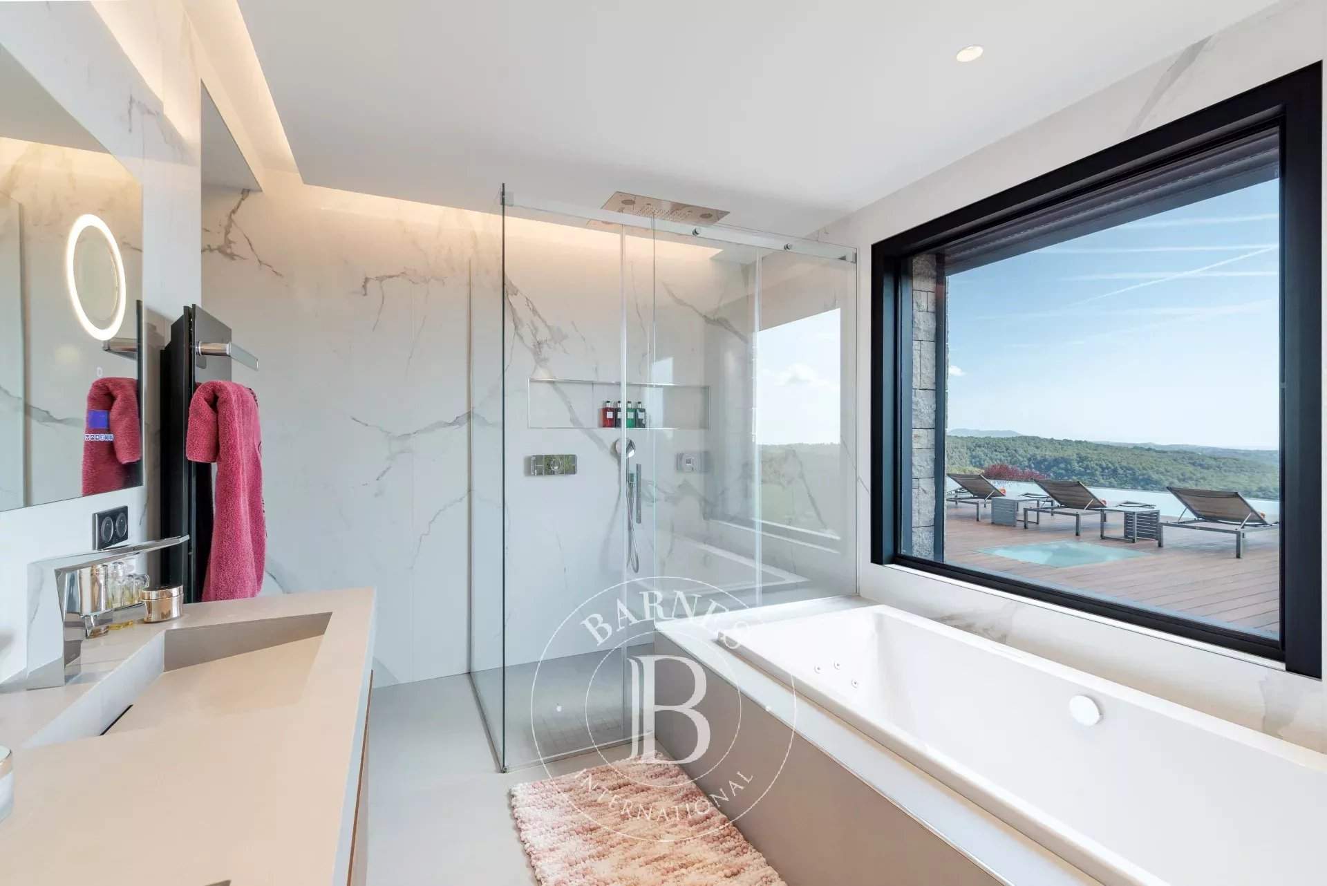 Mougins  - House 5 Bedrooms - picture 17