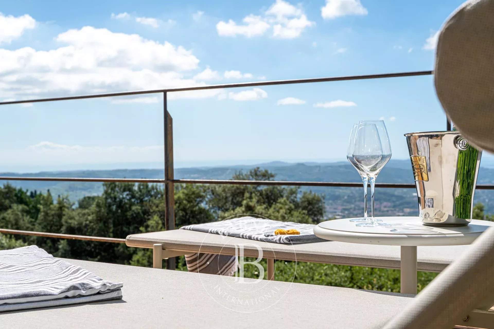 Grasse  - House 4 Bedrooms - picture 6