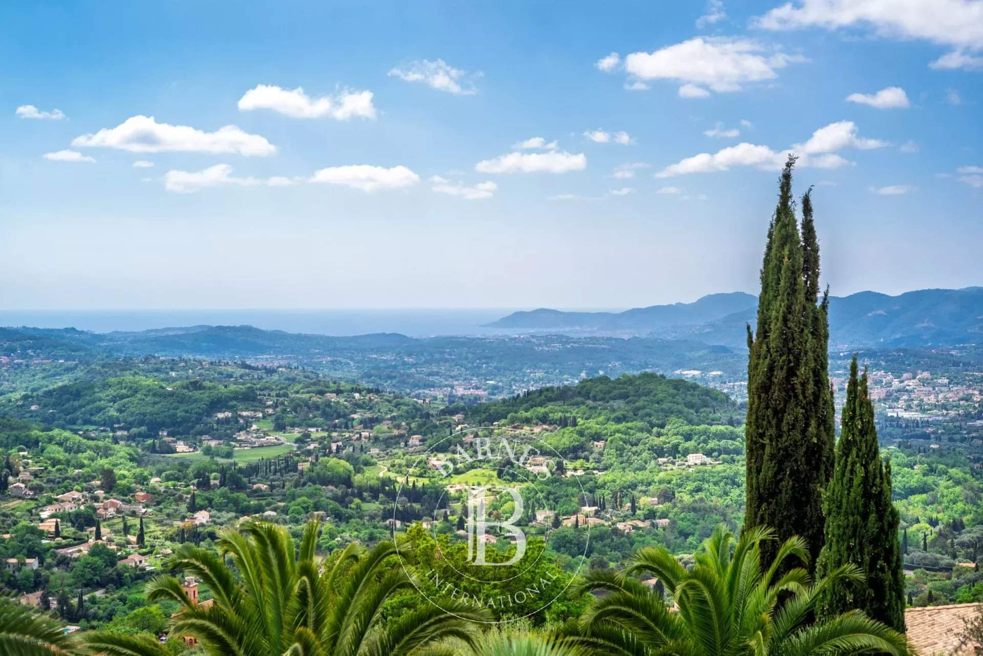 Grasse  - Villa 9 Pi&egrave;ces 5 Chambres - picture 1