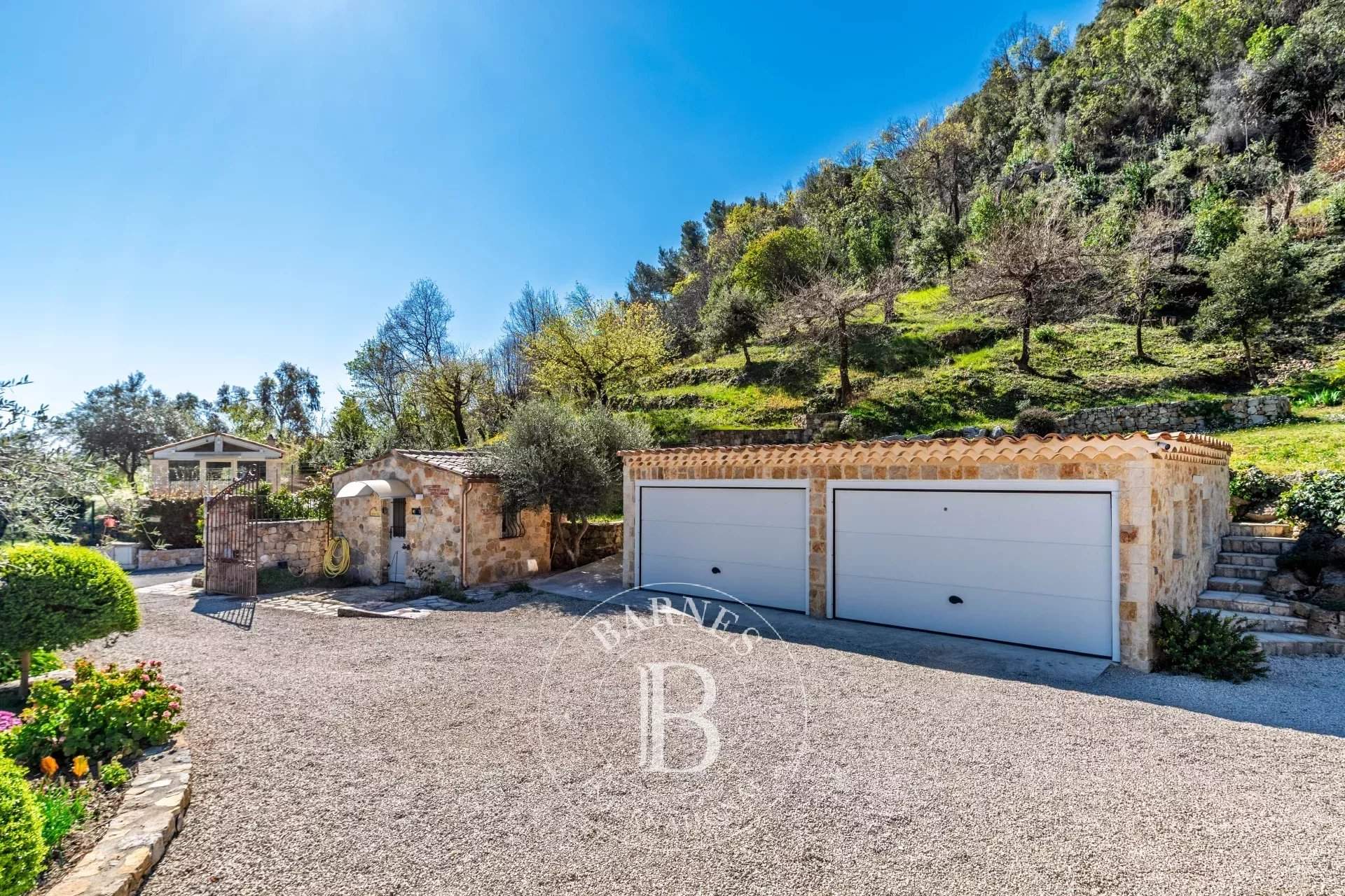 Grasse  - Villa 5 Pi&egrave;ces 4 Chambres - picture 17