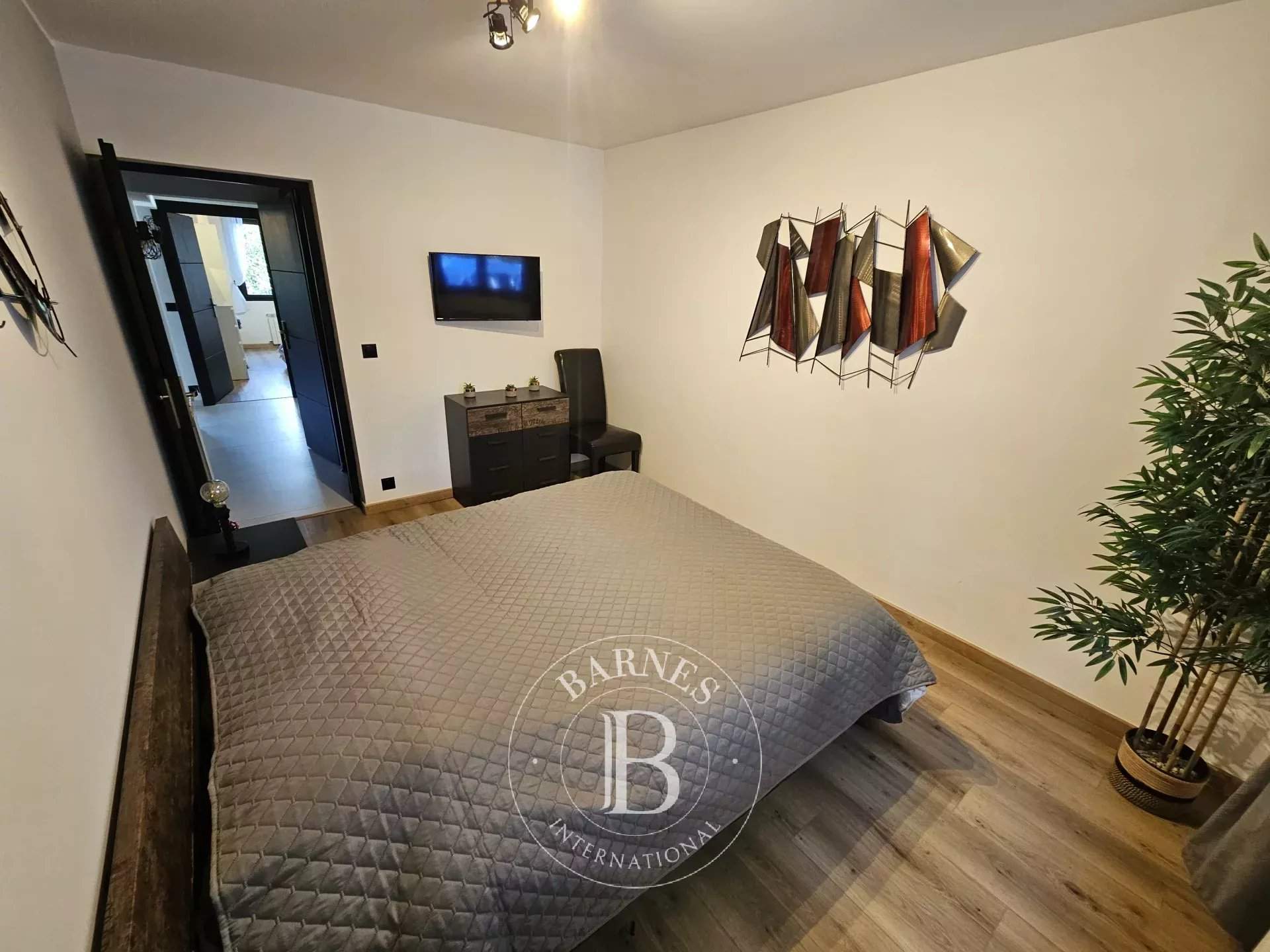 Roquefort-les-Pins  - Maison 6 Pi&egrave;ces 4 Chambres - picture 20