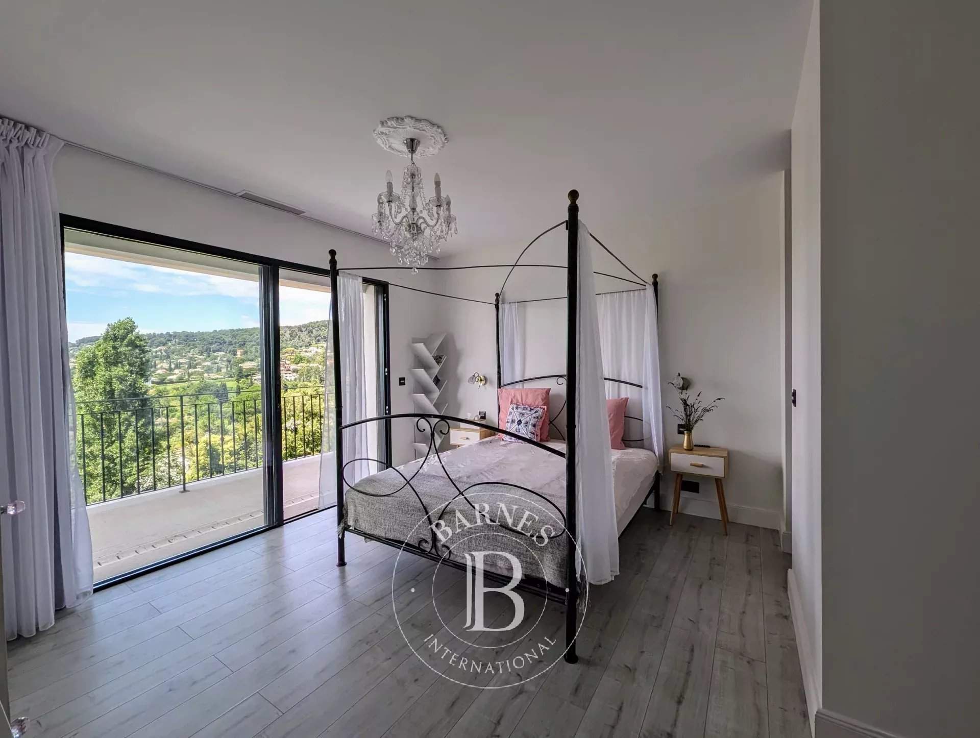 Villa walking distance to Saint Paul de Vence - 5 bedrooms picture 8