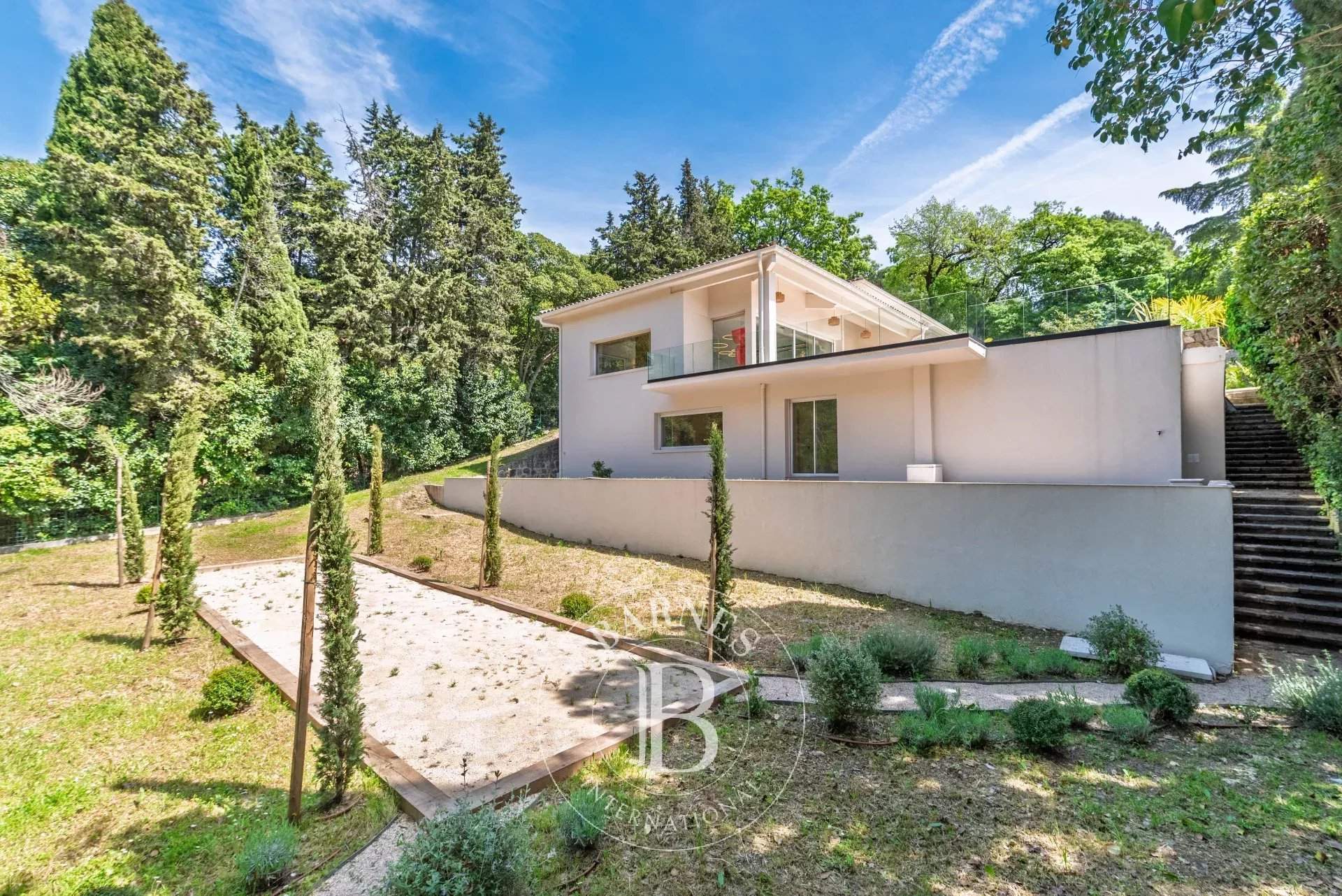 Mougins  - Villa 7 Pi&egrave;ces 5 Chambres - picture 11