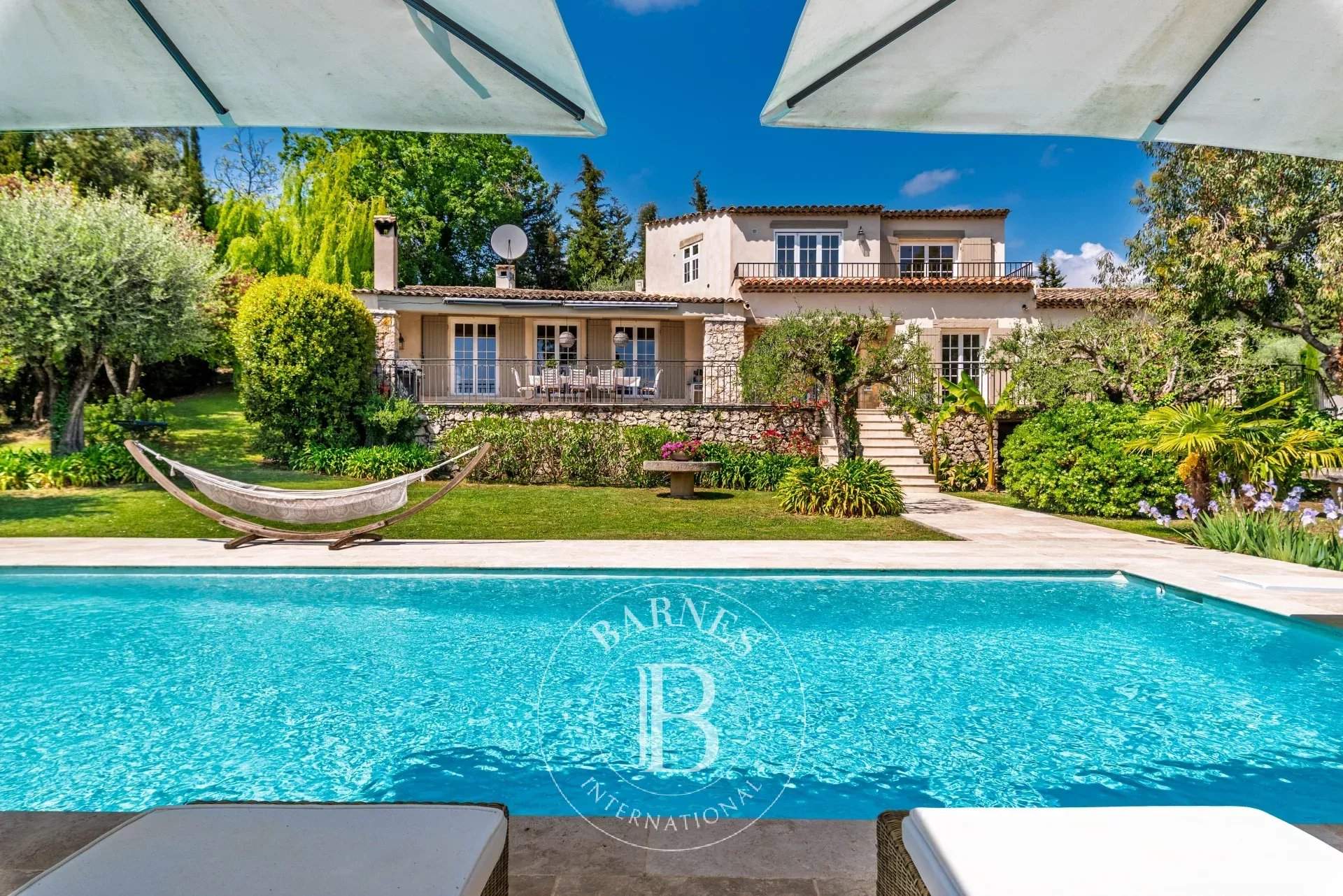 Roquefort-les-Pins  - Villa 7 Pi&egrave;ces 5 Chambres - picture 3