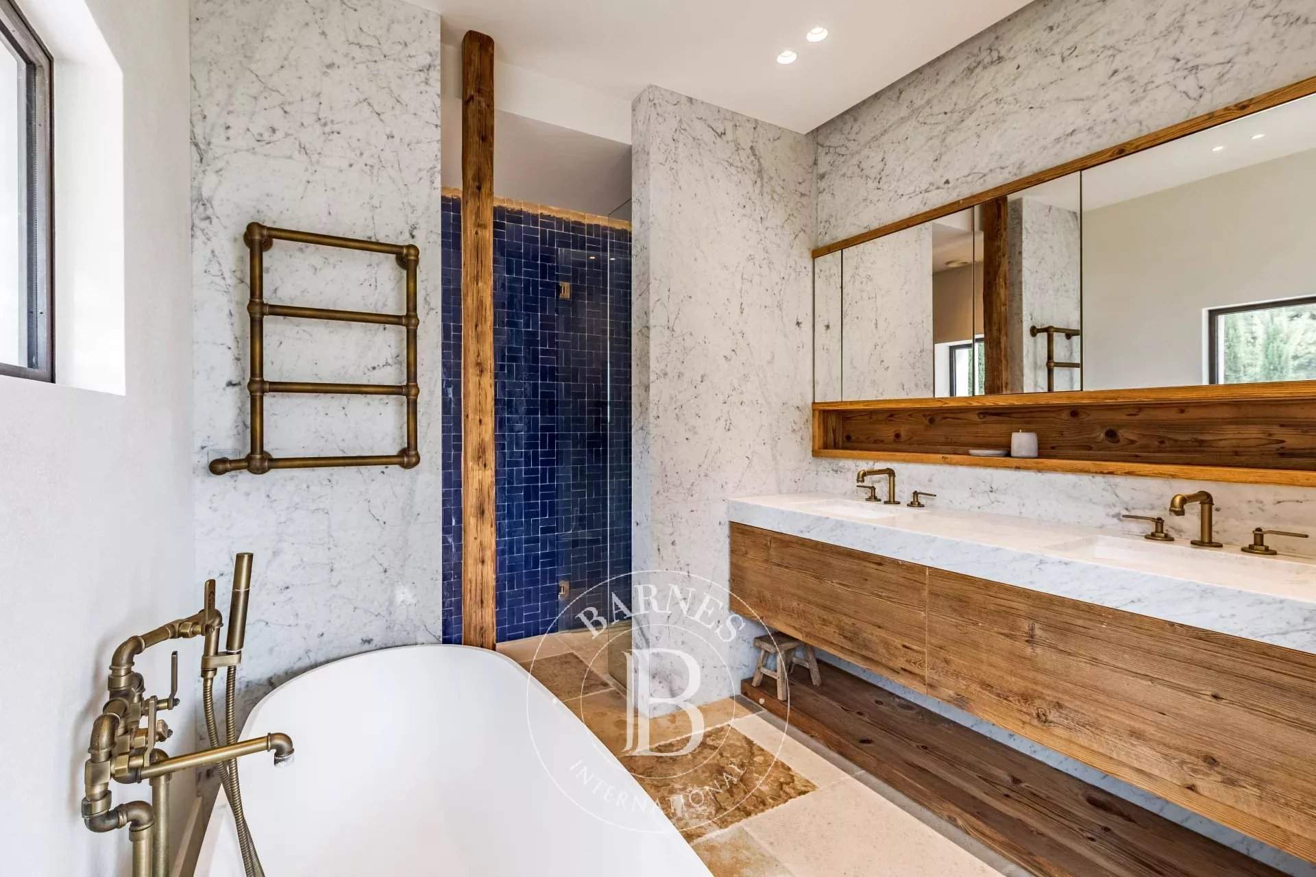 Modern Villa Valbonne, 3 bedrooms, 3 bathrooms, Pool picture 13