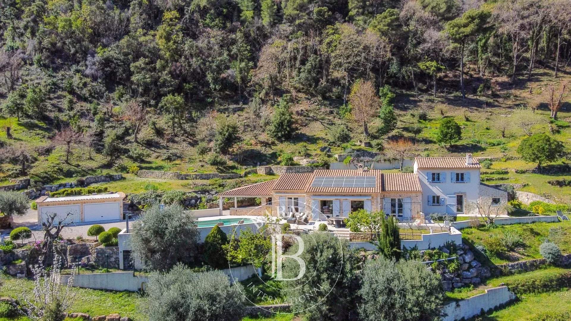 Grasse  - Villa 5 Pi&egrave;ces 4 Chambres - picture 19