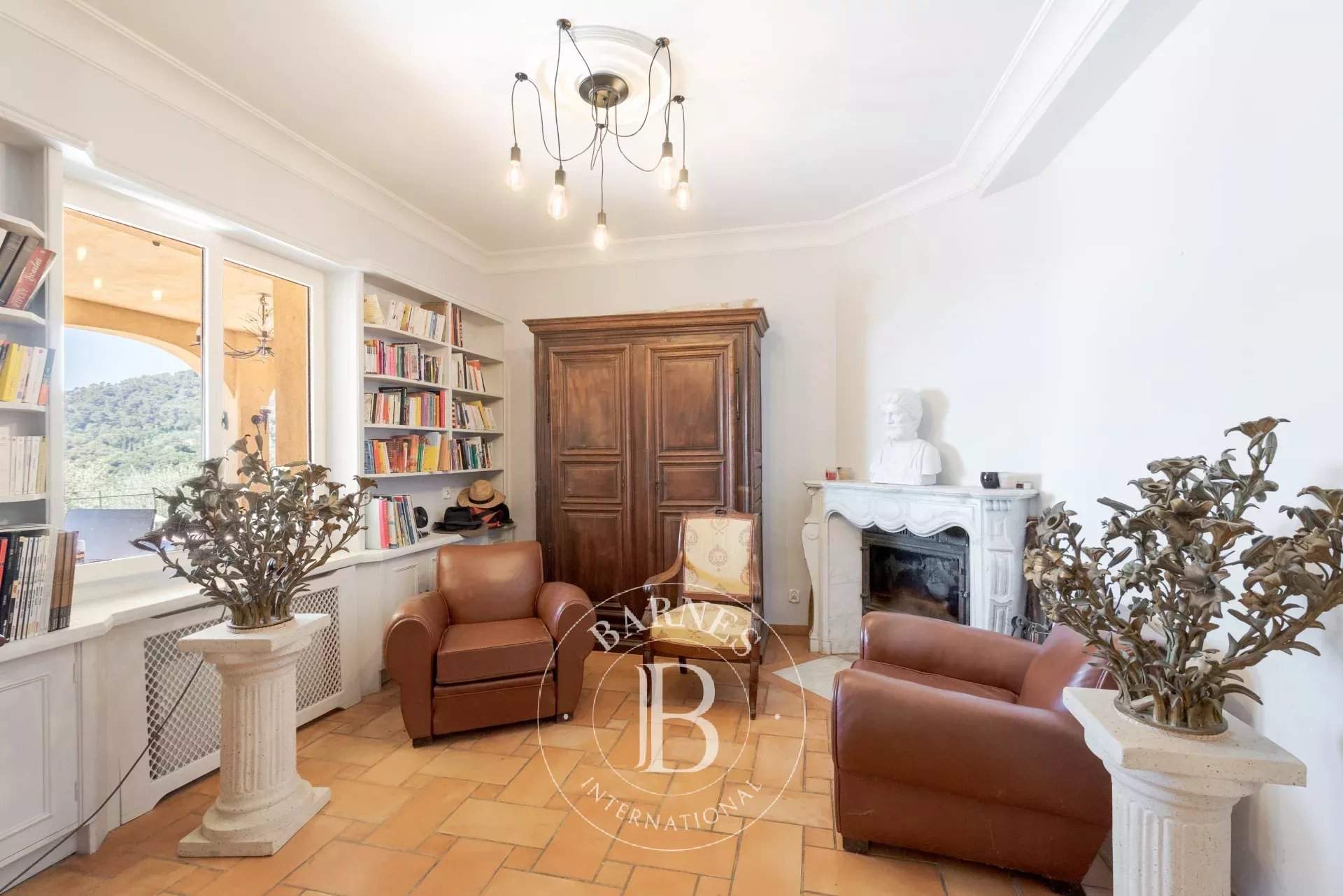 Grasse  - Villa 5 Pi&egrave;ces 3 Chambres - picture 5