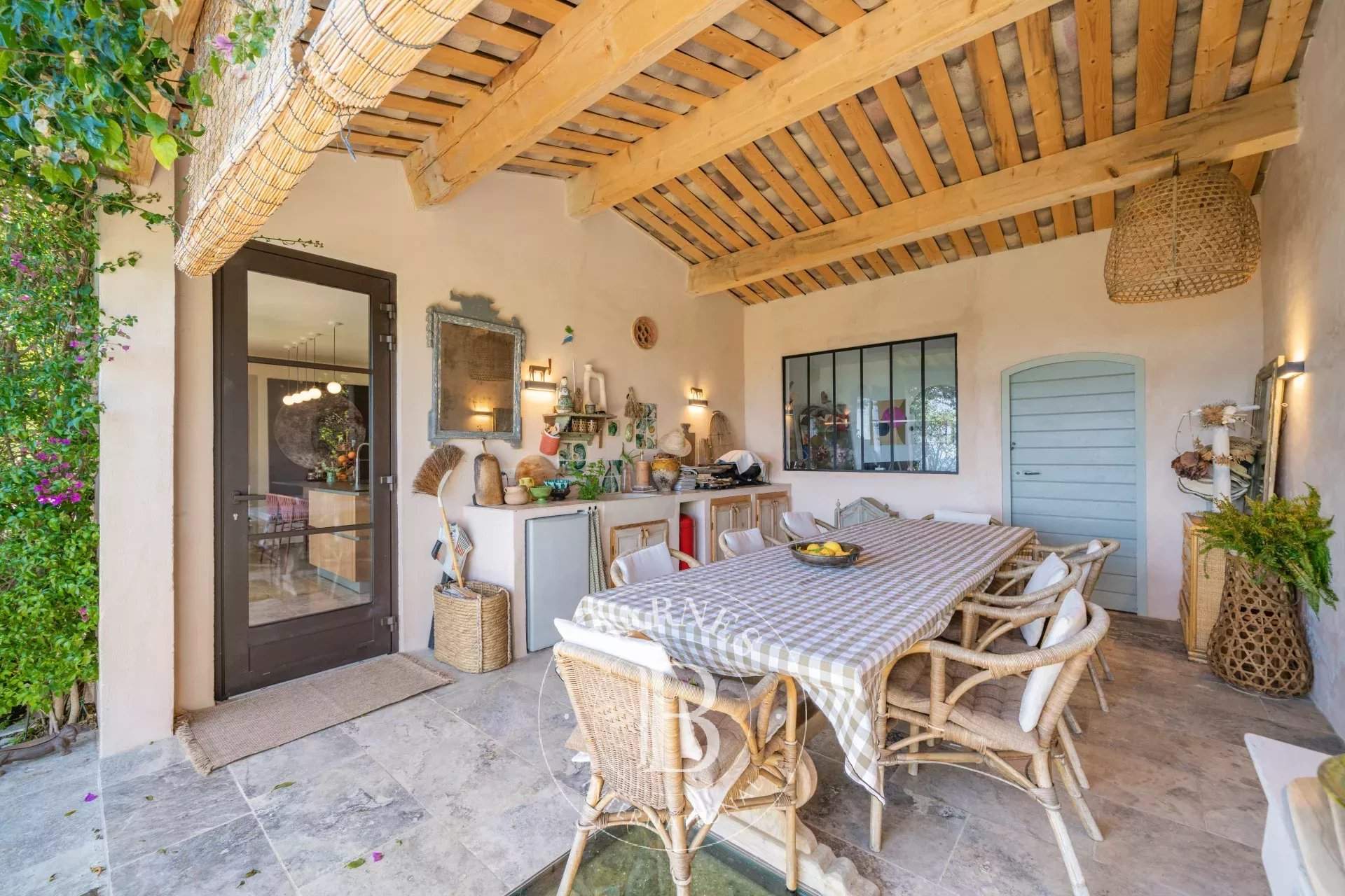 Châteauneuf-Grasse  - Maison 7 Pi&egrave;ces 4 Chambres - picture 9