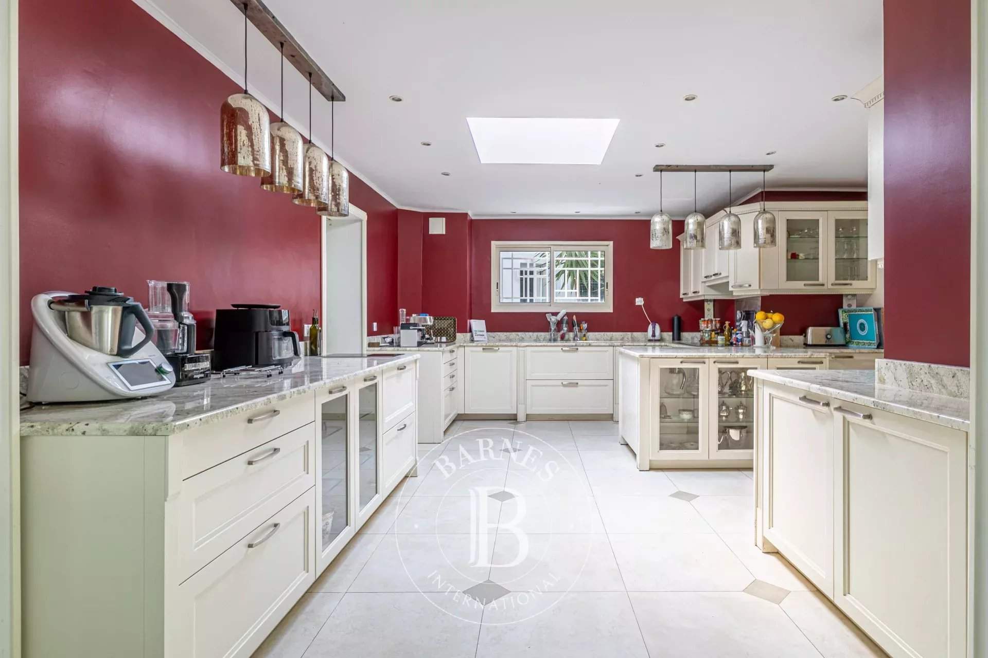 Valbonne  - Maison 9 Pi&egrave;ces 7 Chambres - picture 13