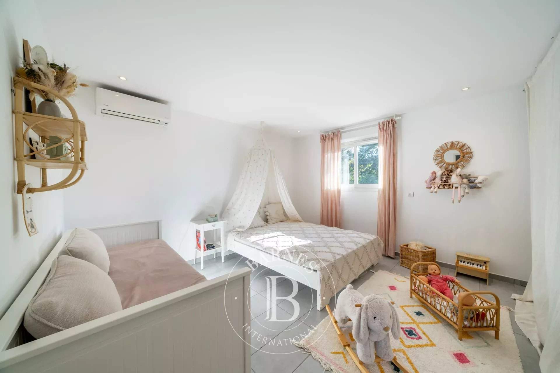 La Roquette-sur-Siagne  - Villa 7 Pièces 5 Chambres - picture 8