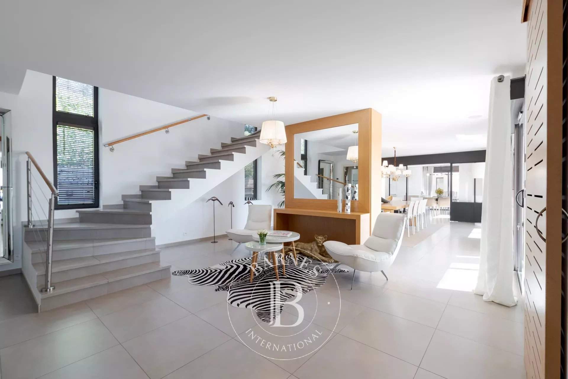 Châteauneuf-Grasse  - Villa 6 Pi&egrave;ces 5 Chambres - picture 9