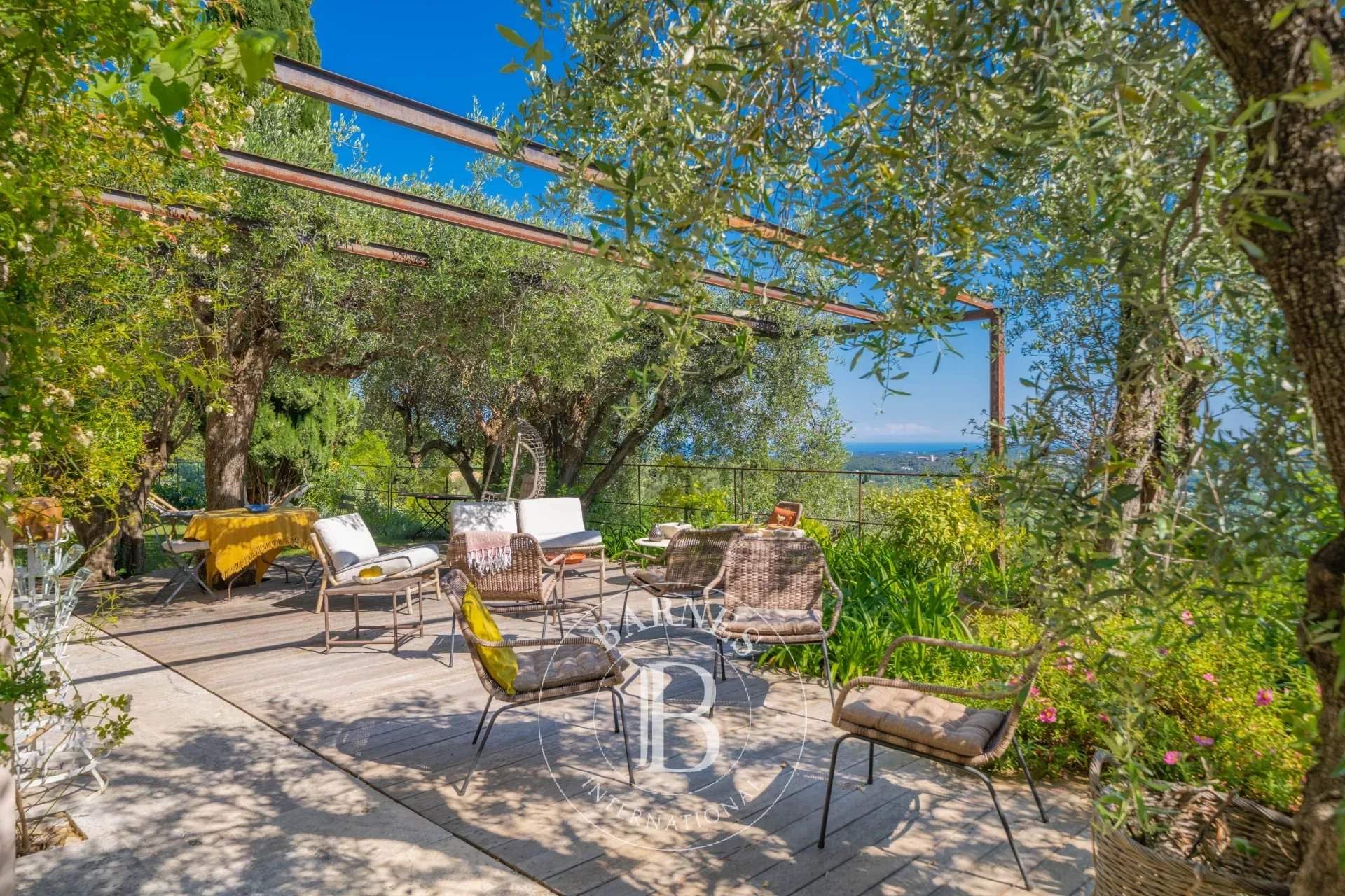 Châteauneuf-Grasse  - Maison 7 Pi&egrave;ces 4 Chambres - picture 5