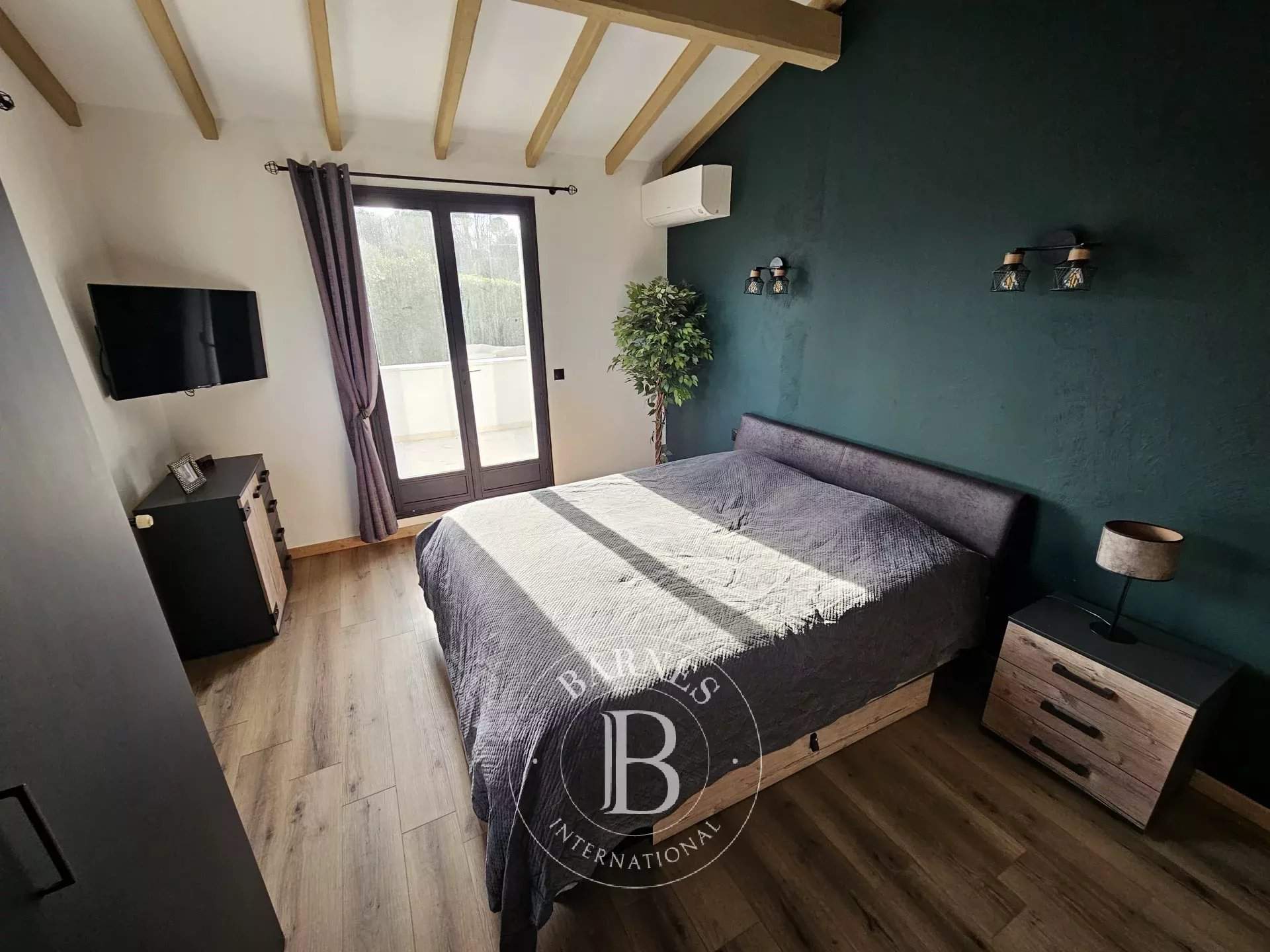 Roquefort-les-Pins  - Maison 6 Pi&egrave;ces 4 Chambres - picture 7