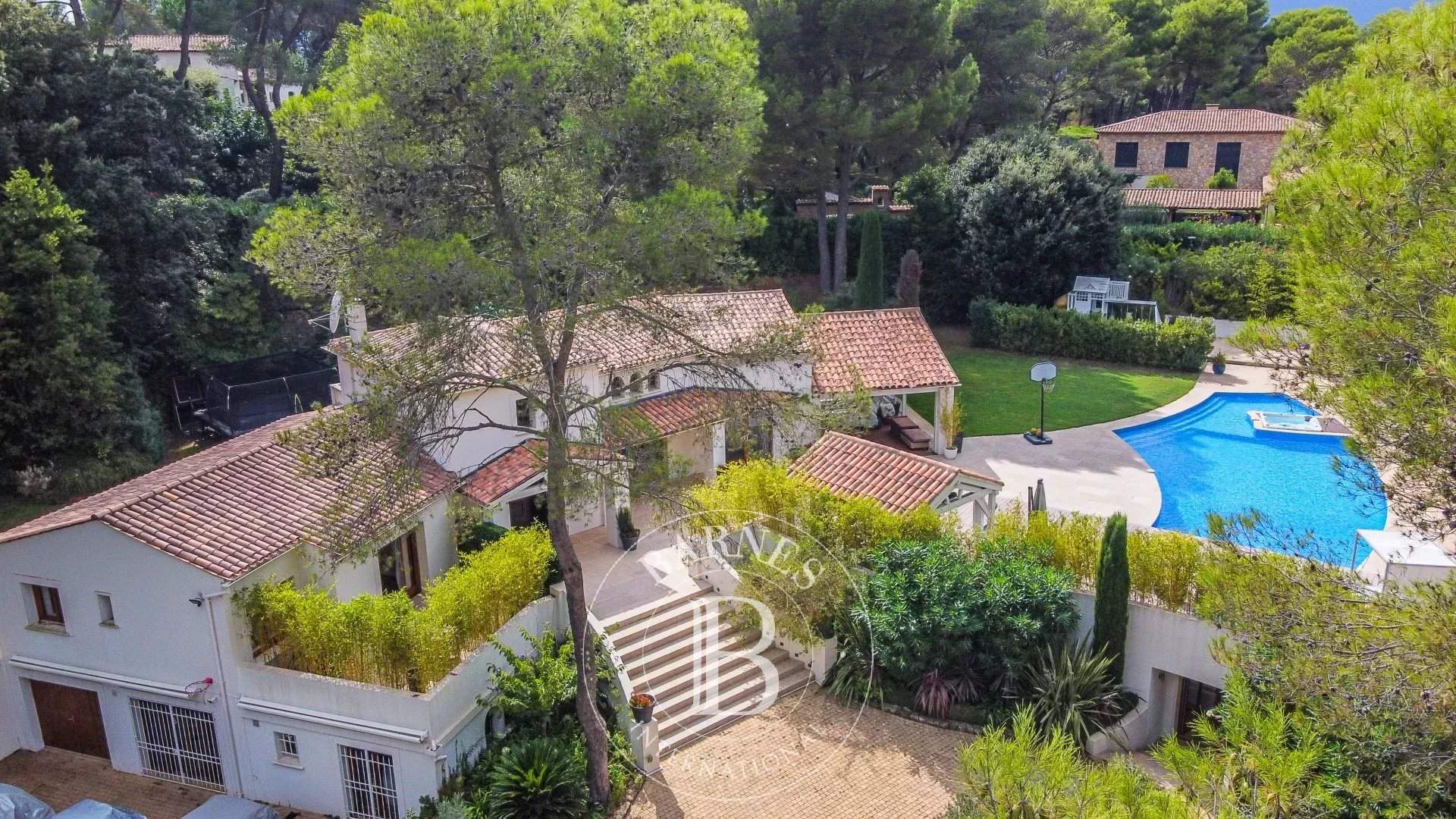 Mougins  - Villa 10 Pi&egrave;ces 7 Chambres - picture 9