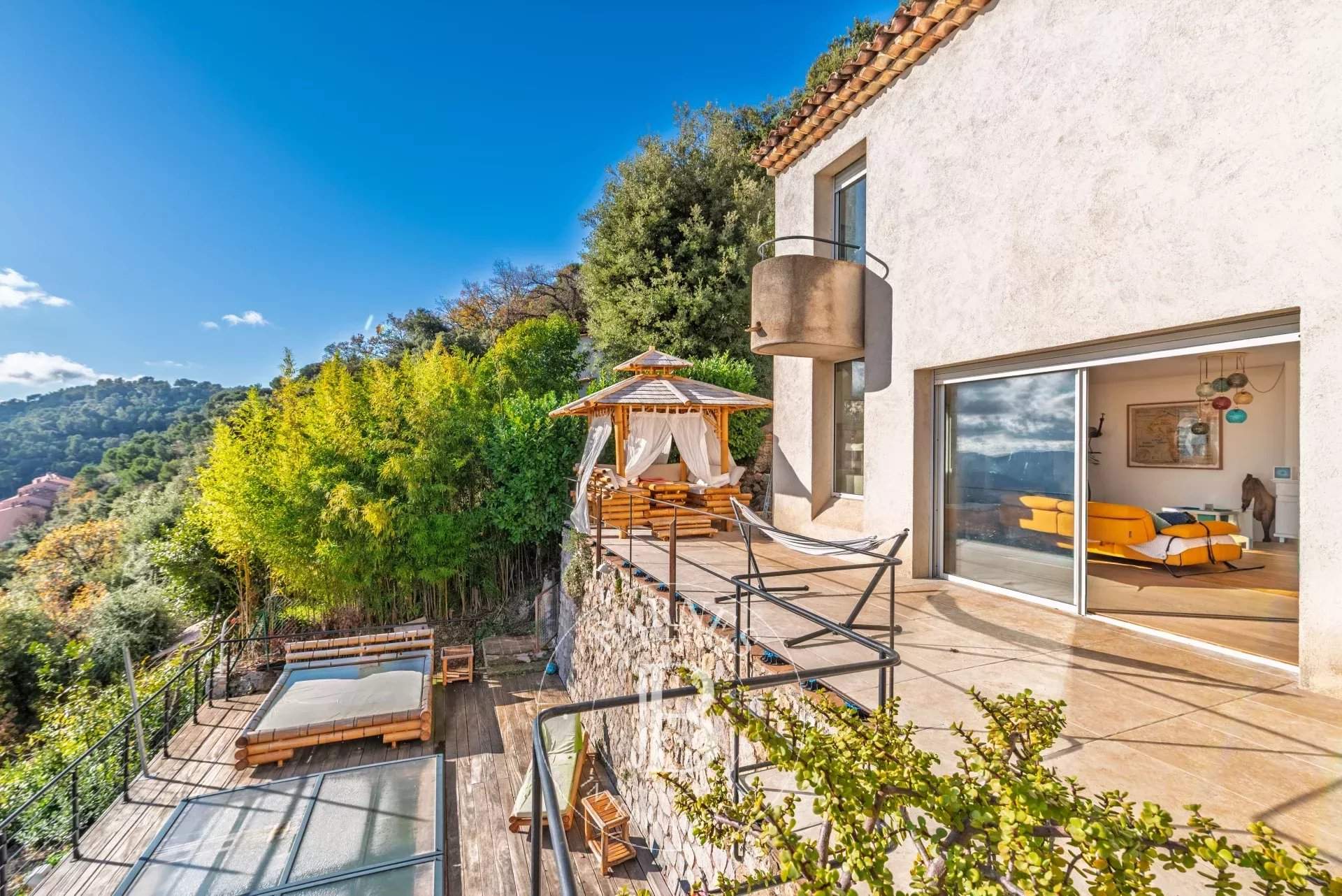 Grasse  - Maison 6 Pi&egrave;ces 4 Chambres - picture 11