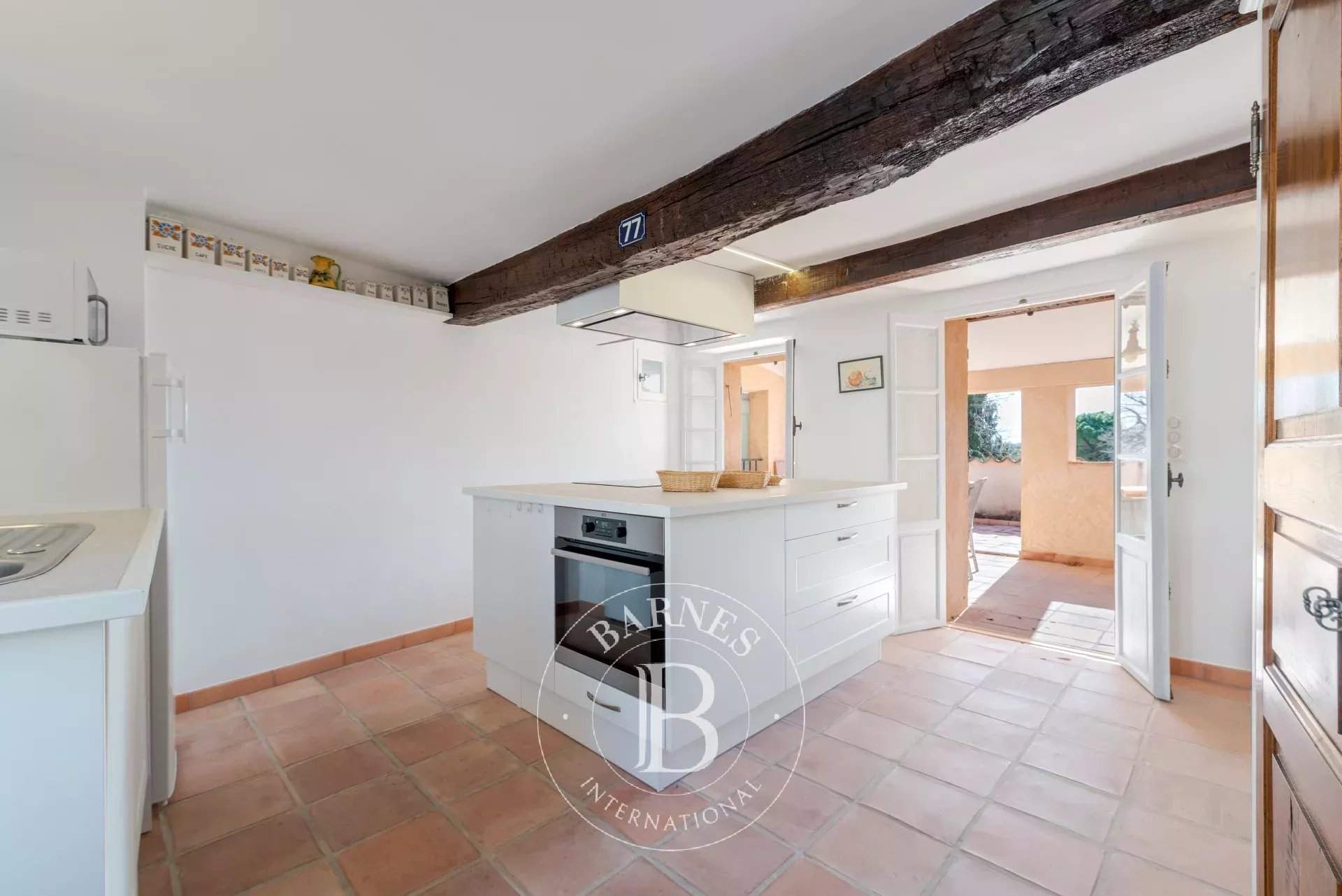 Peymeinade  - Villa 5 Pi&egrave;ces 3 Chambres - picture 6