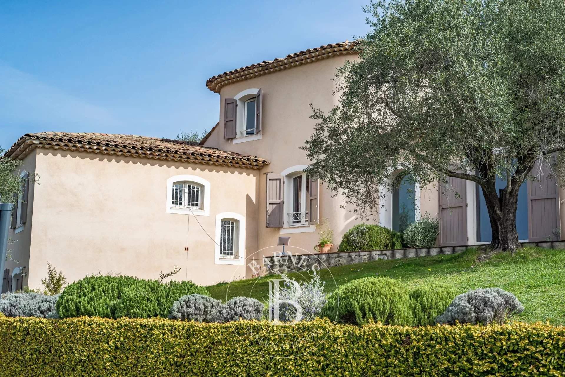 Châteauneuf-Grasse  - House 5 Bedrooms - picture 19