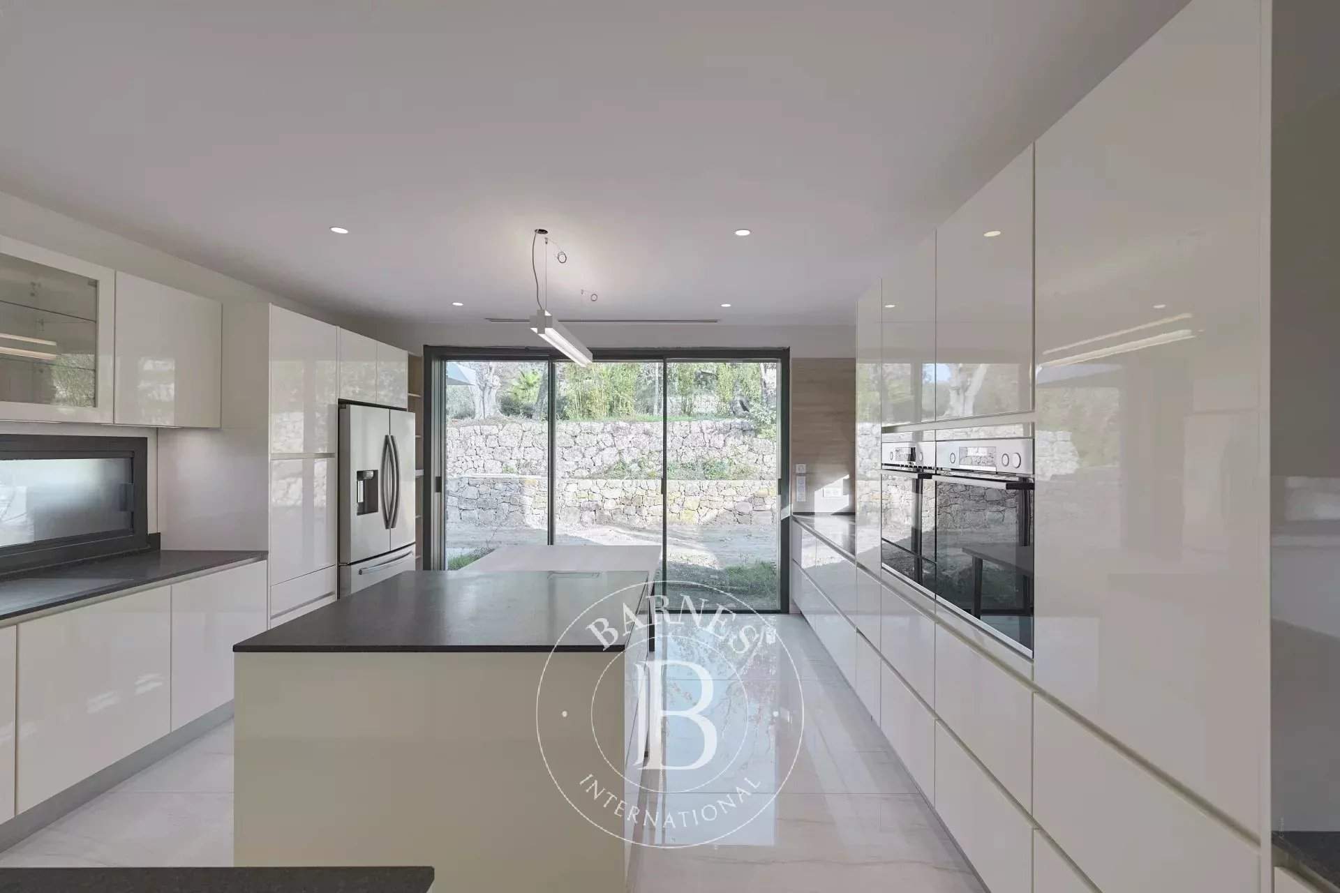 Mougins  - House 5 Bedrooms - picture 8