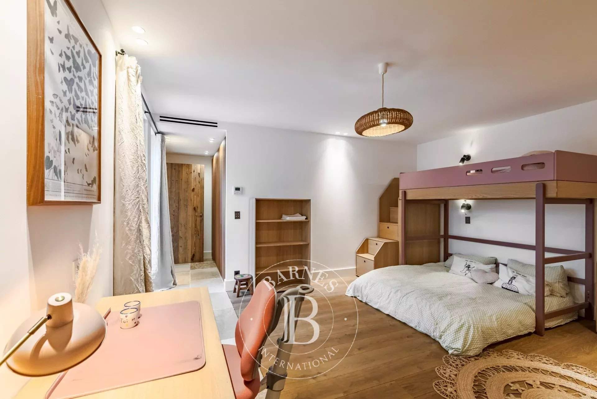 Modern Villa Valbonne, 3 bedrooms, 3 bathrooms, Pool picture 18