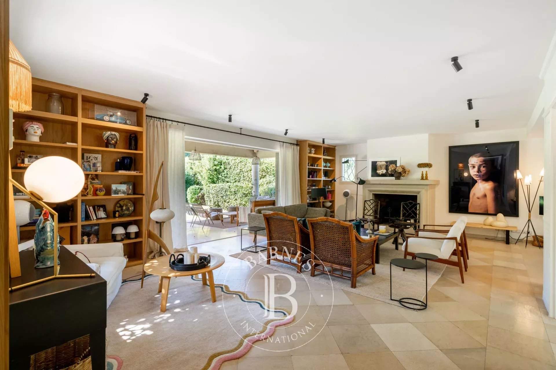 Mougins  - Maison 9 Pièces 5 Chambres - picture 4