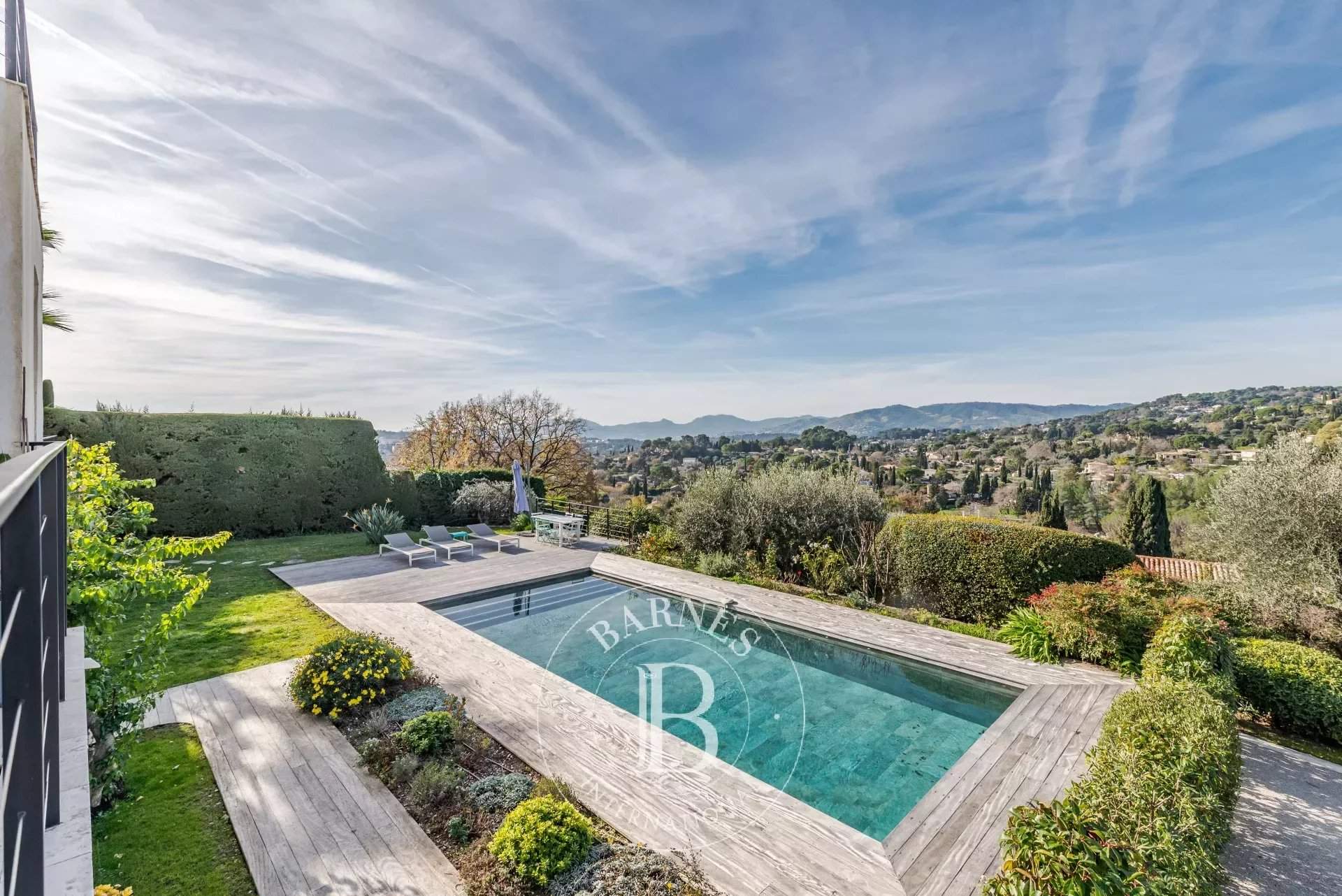 Mougins  - House 4 Bedrooms - picture 2