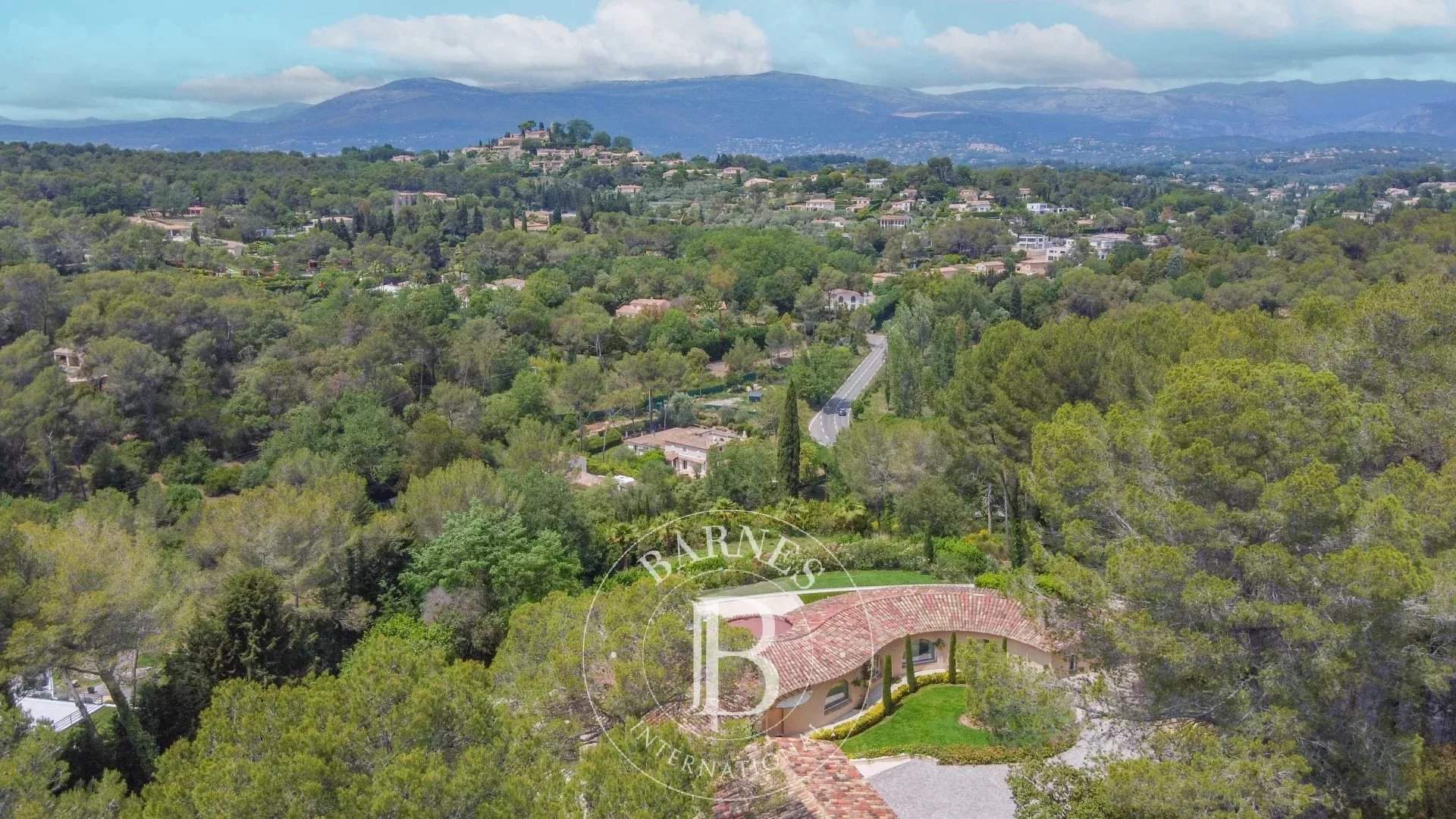 Mouans-Sartoux  - Villa 12 Pi&egrave;ces 7 Chambres - picture 7