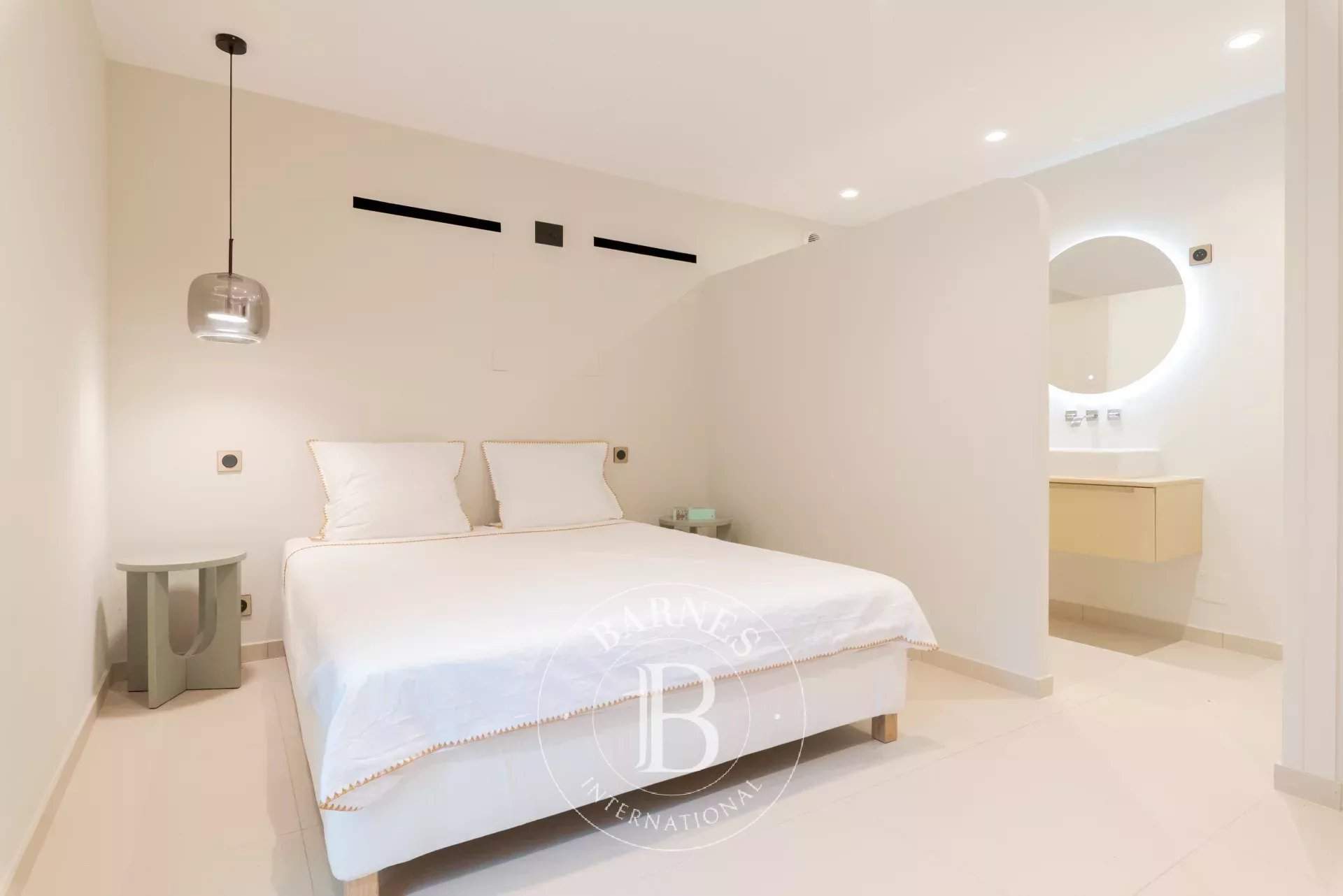 Mougins  - Villa 7 Pi&egrave;ces 5 Chambres - picture 11