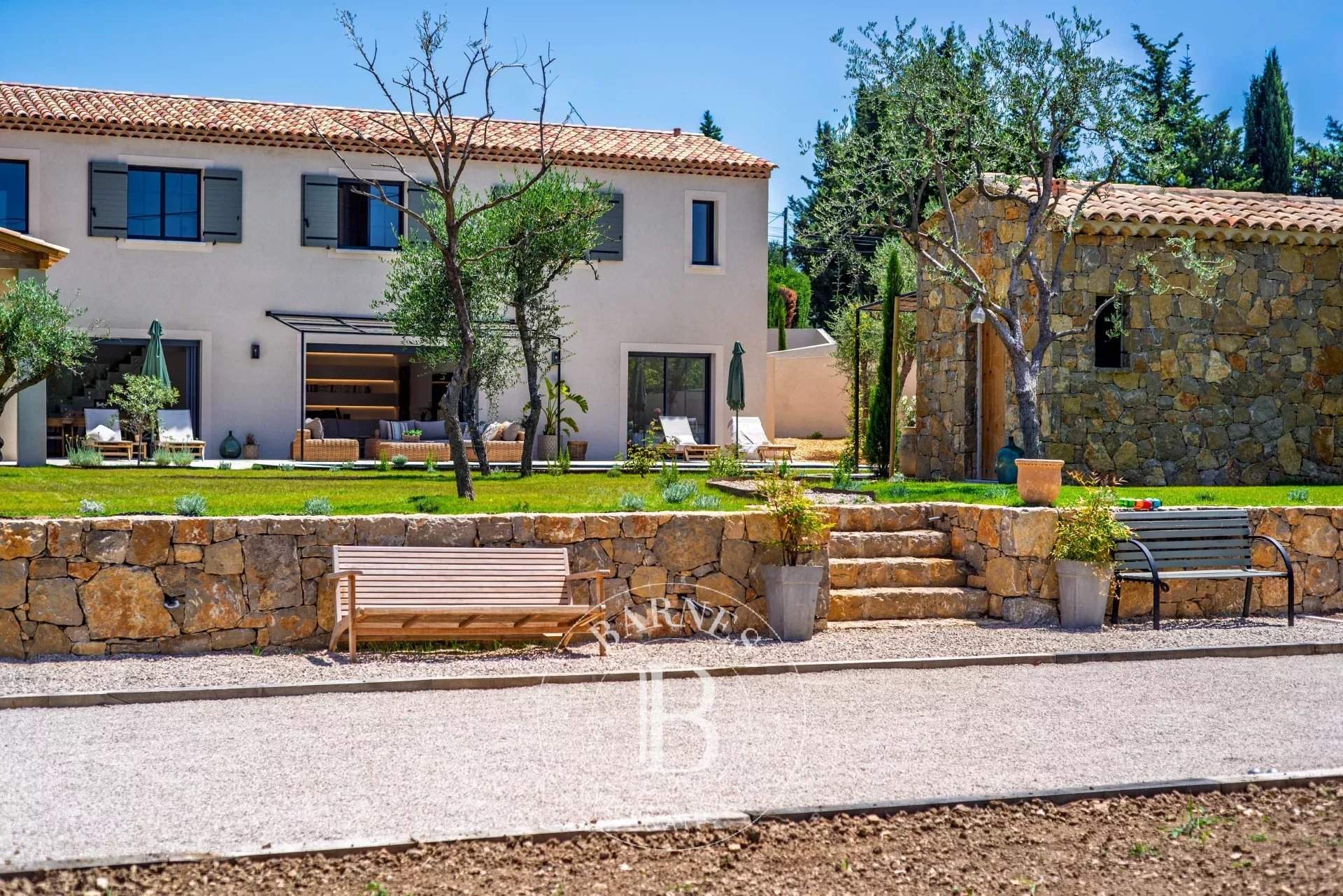 New 5 bedroom villa - Grasse picture 17