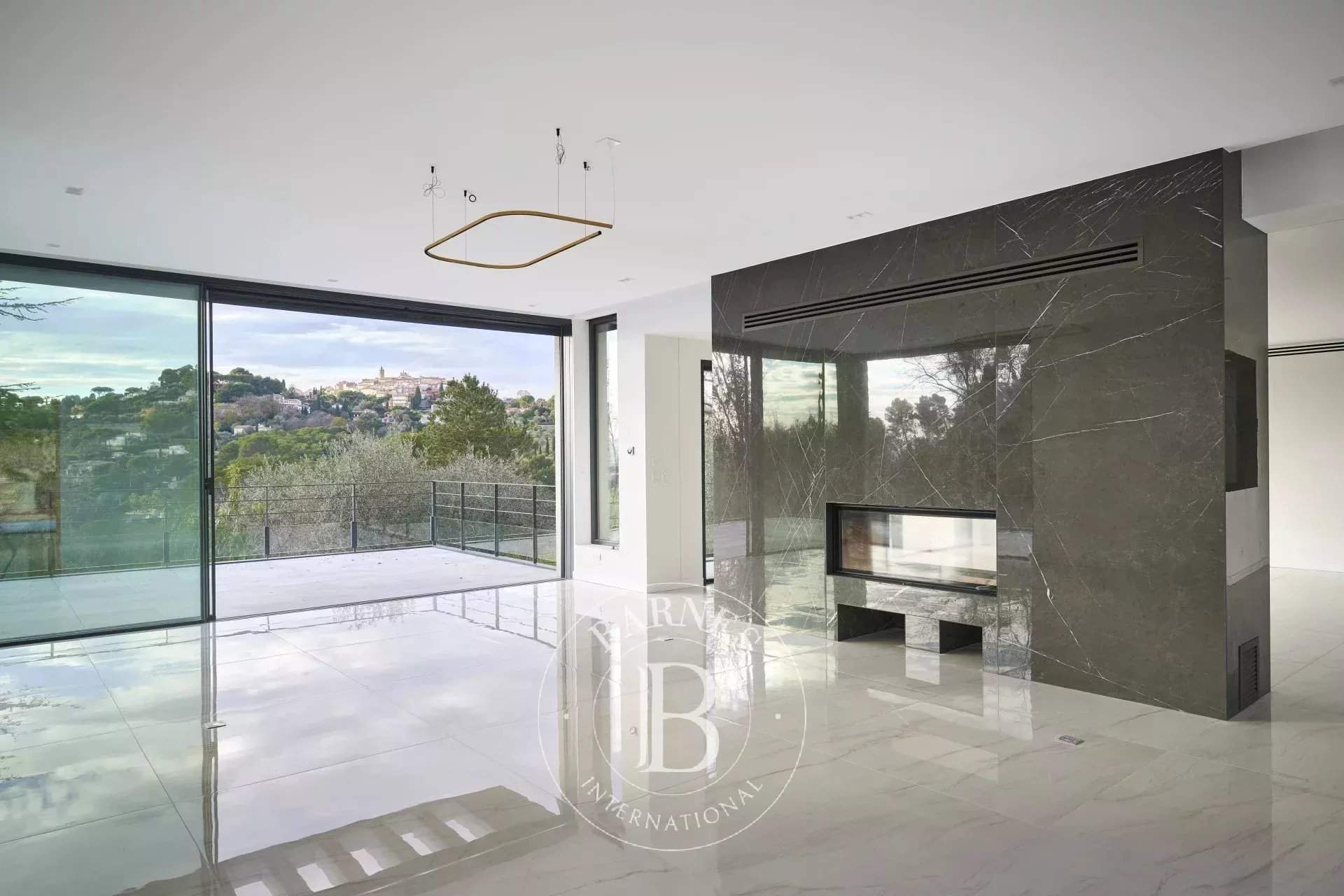 Mougins  - House 5 Bedrooms - picture 9