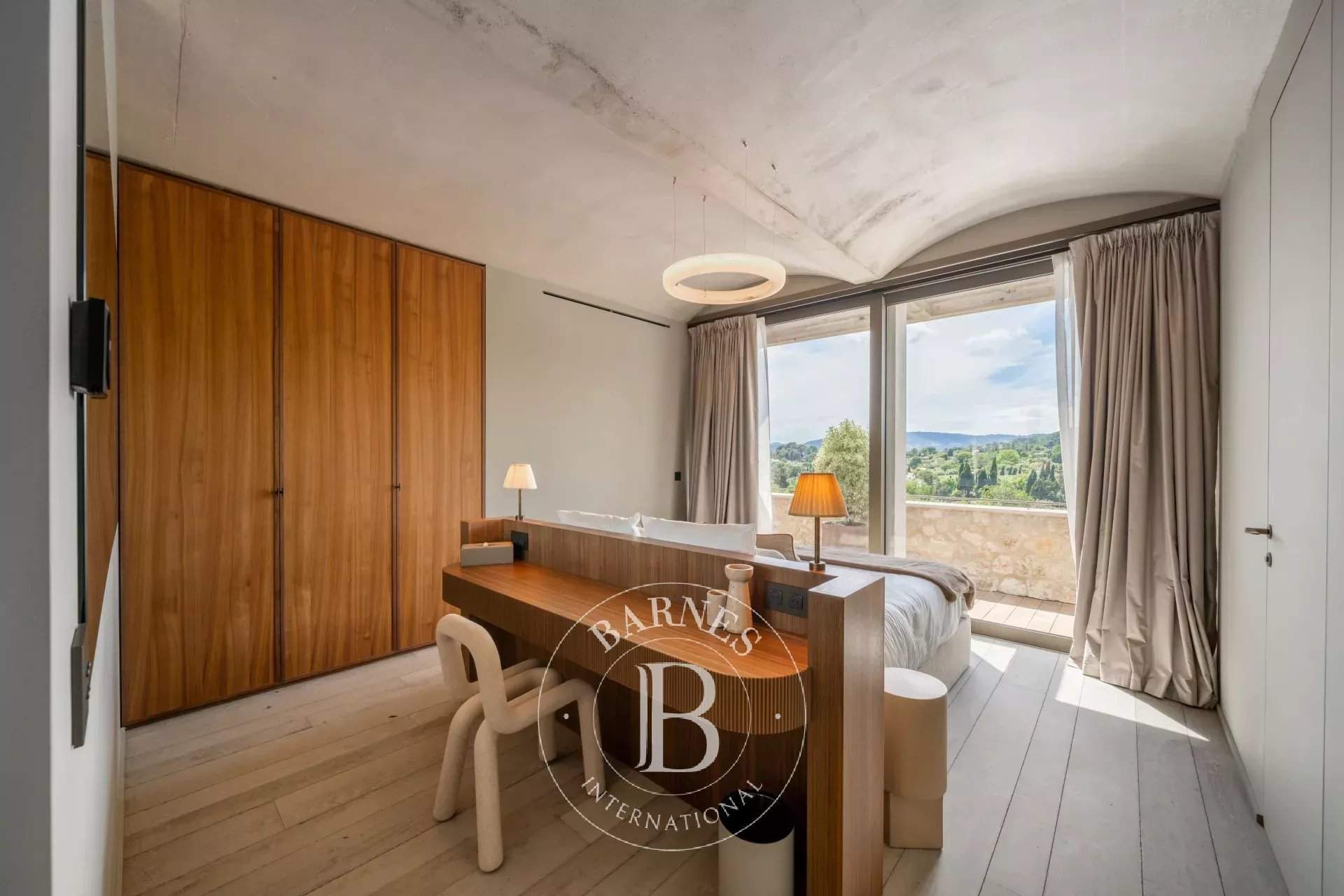 Luxury Villa 5 Bedrooms - Swimming pool - Mediterranean Garden picture 12