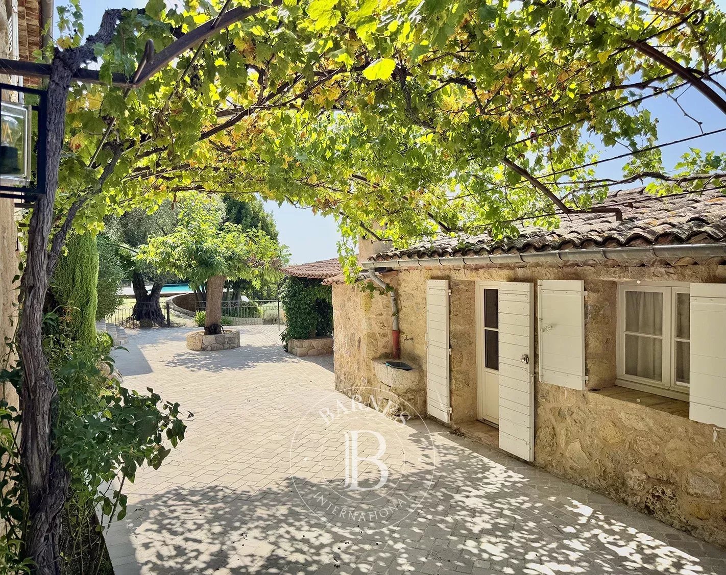 Grasse  - Bastide 7 Pi&egrave;ces 5 Chambres - picture 13