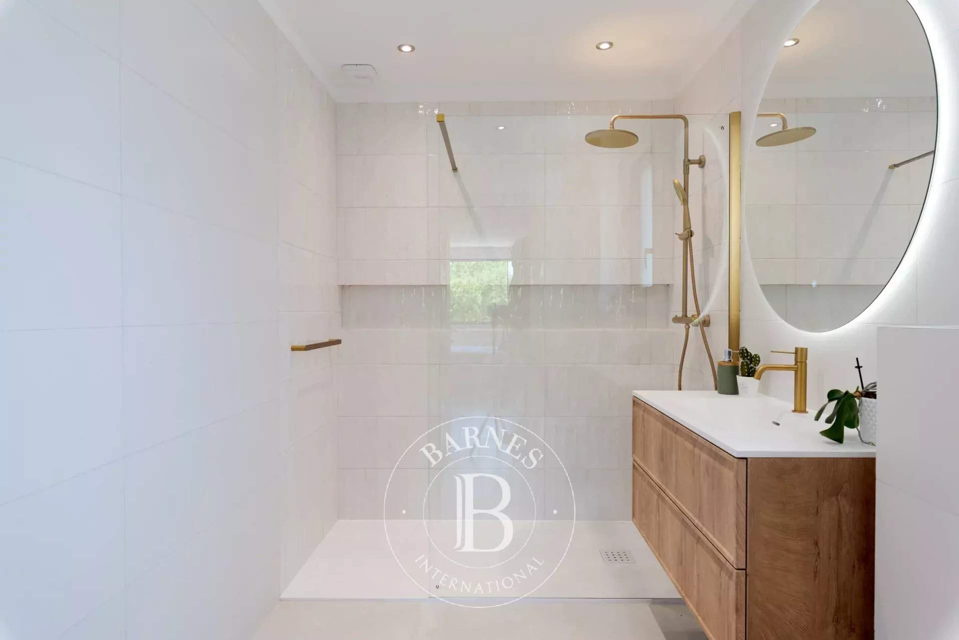 New 5 bedroom villa - Grasse picture 15