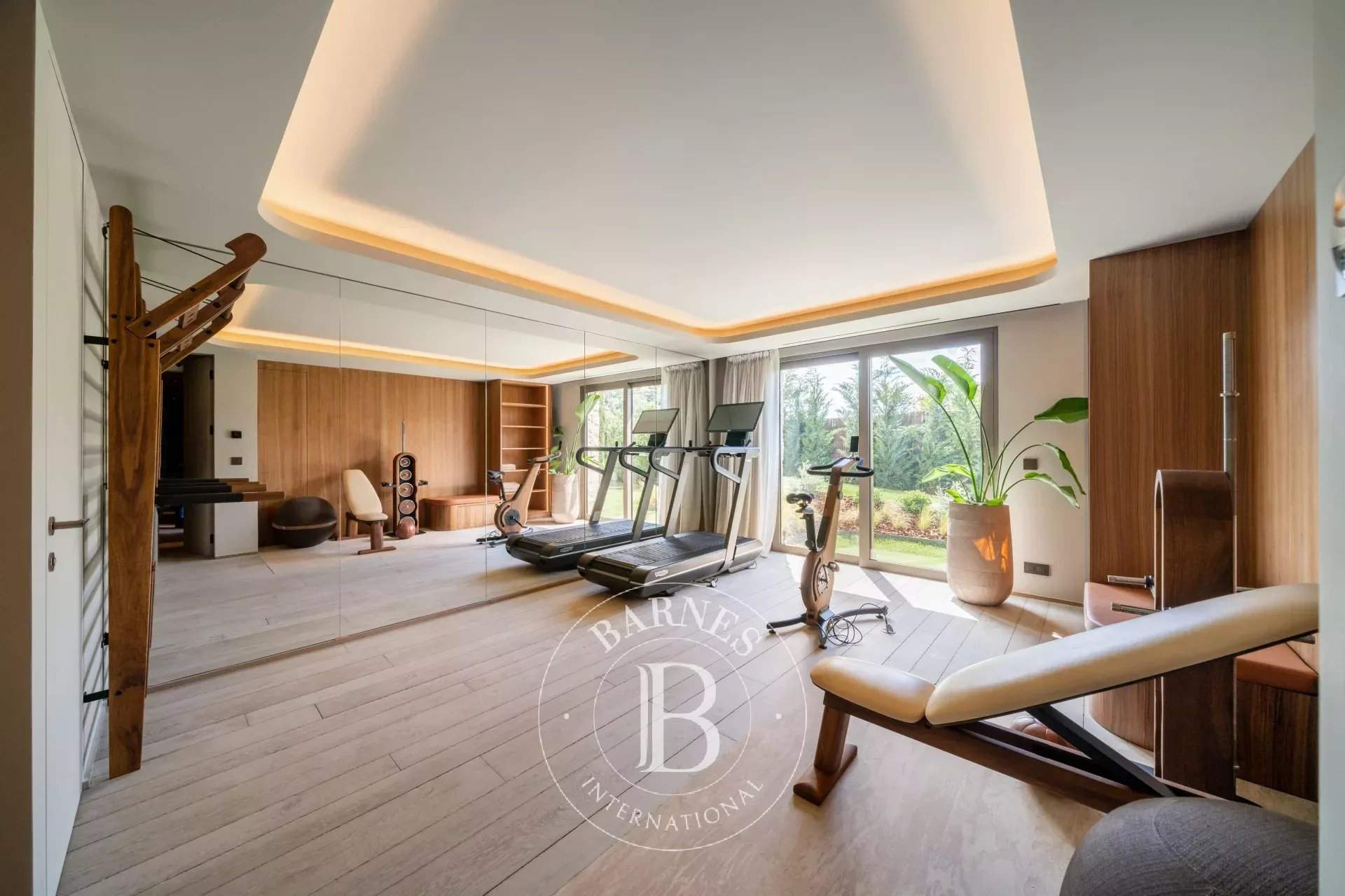 Luxury Villa 5 Bedrooms - Swimming pool - Mediterranean Garden picture 17