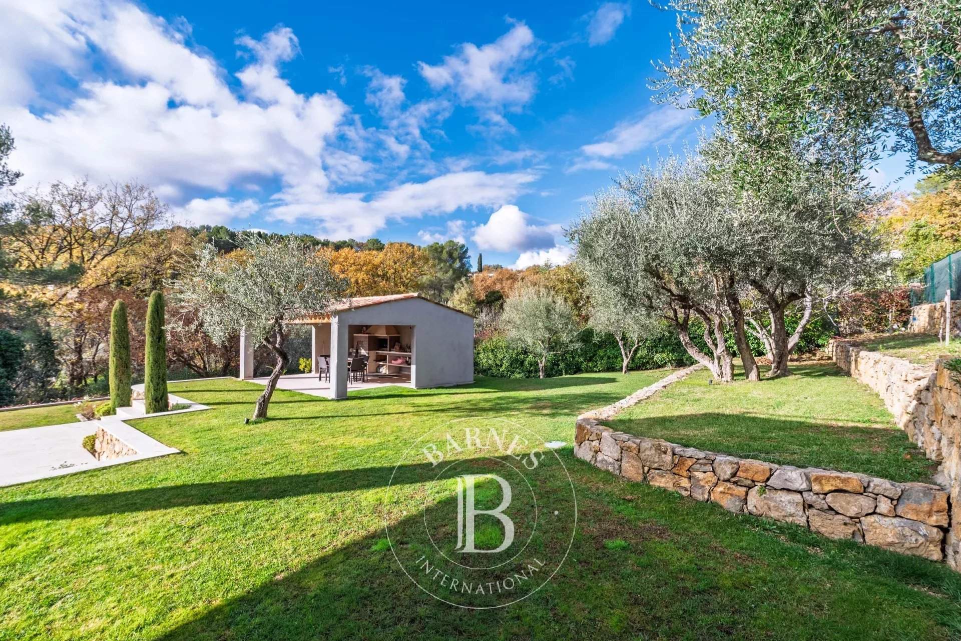 Le Rouret  - Villa 4 Bedrooms - picture 10