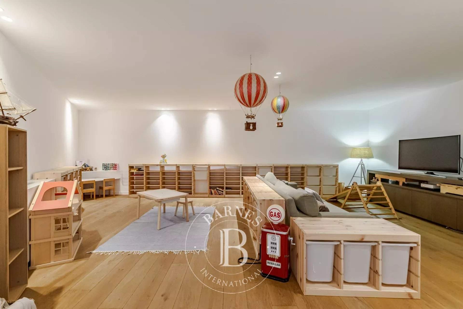 Modern Villa Valbonne, 3 bedrooms, 3 bathrooms, Pool picture 16