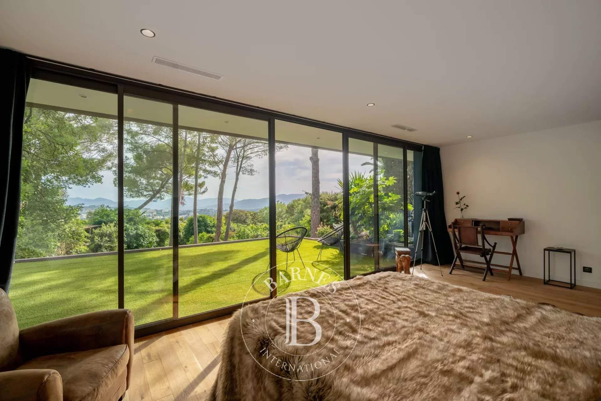 Mougins  - Villa 2 Bedrooms - picture 11