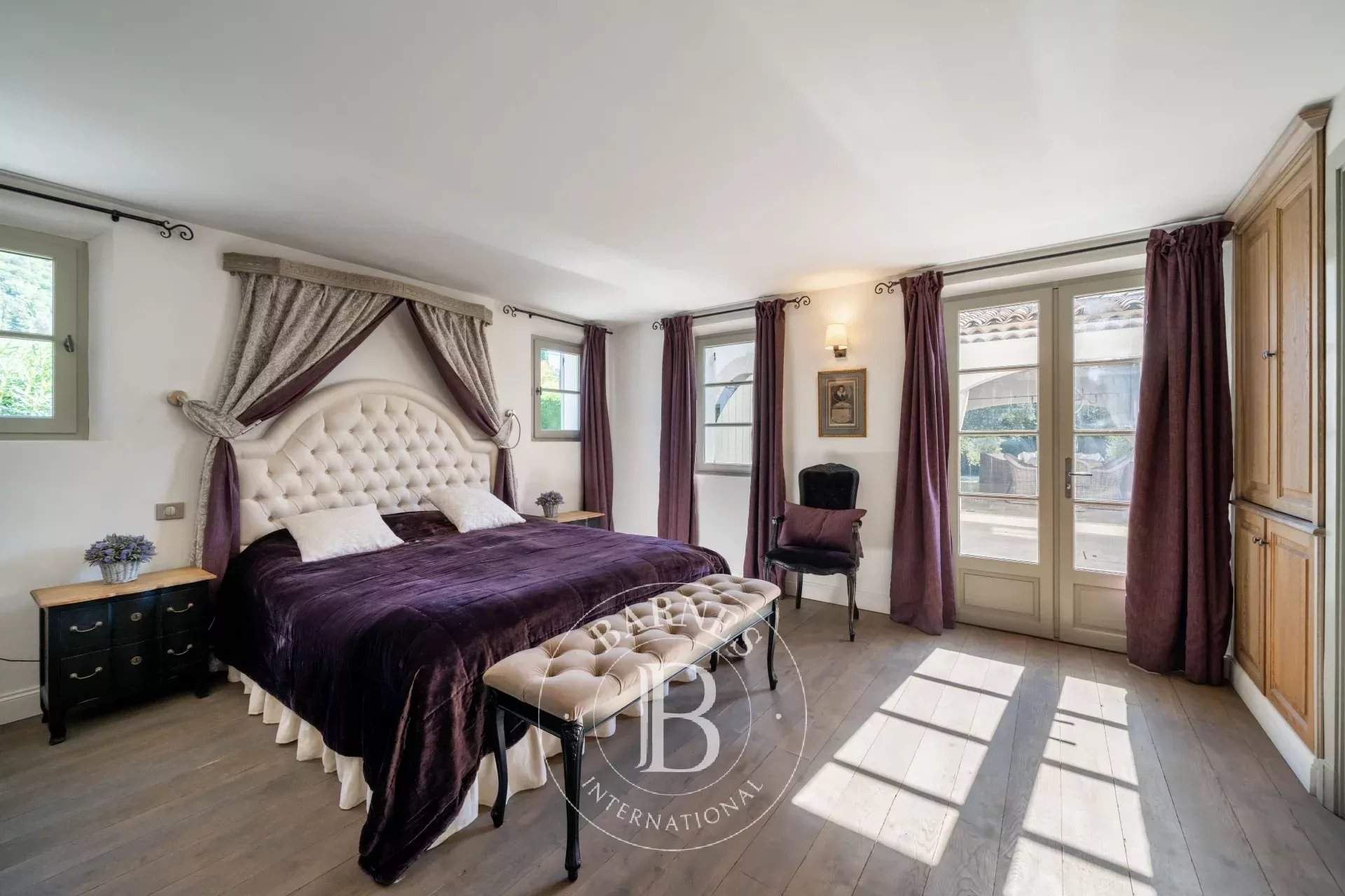 Mougins  - House 6 Bedrooms - picture 8