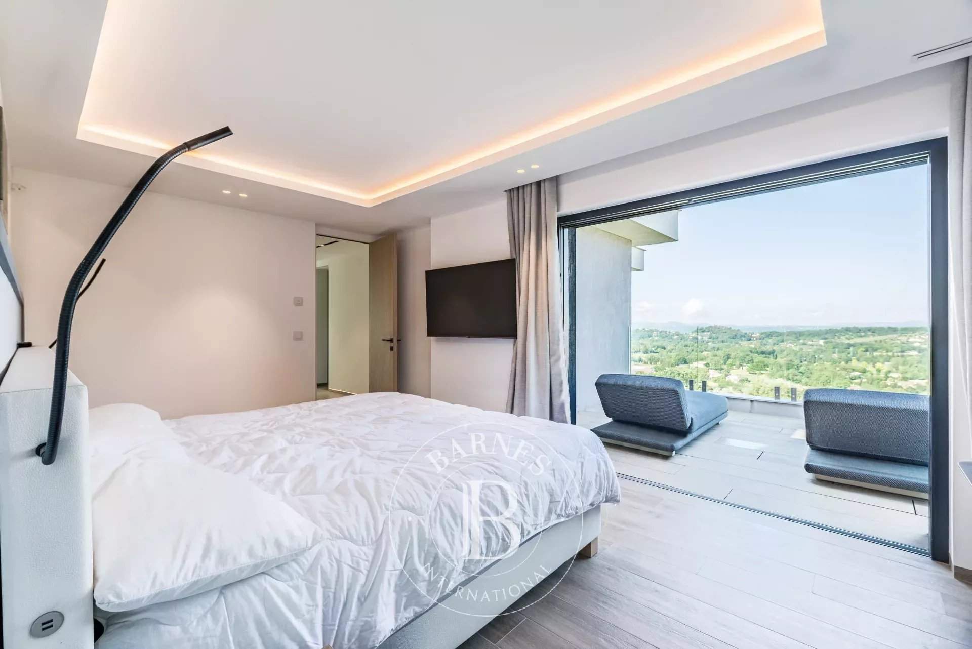 Opio  - House 5 Bedrooms - picture 16