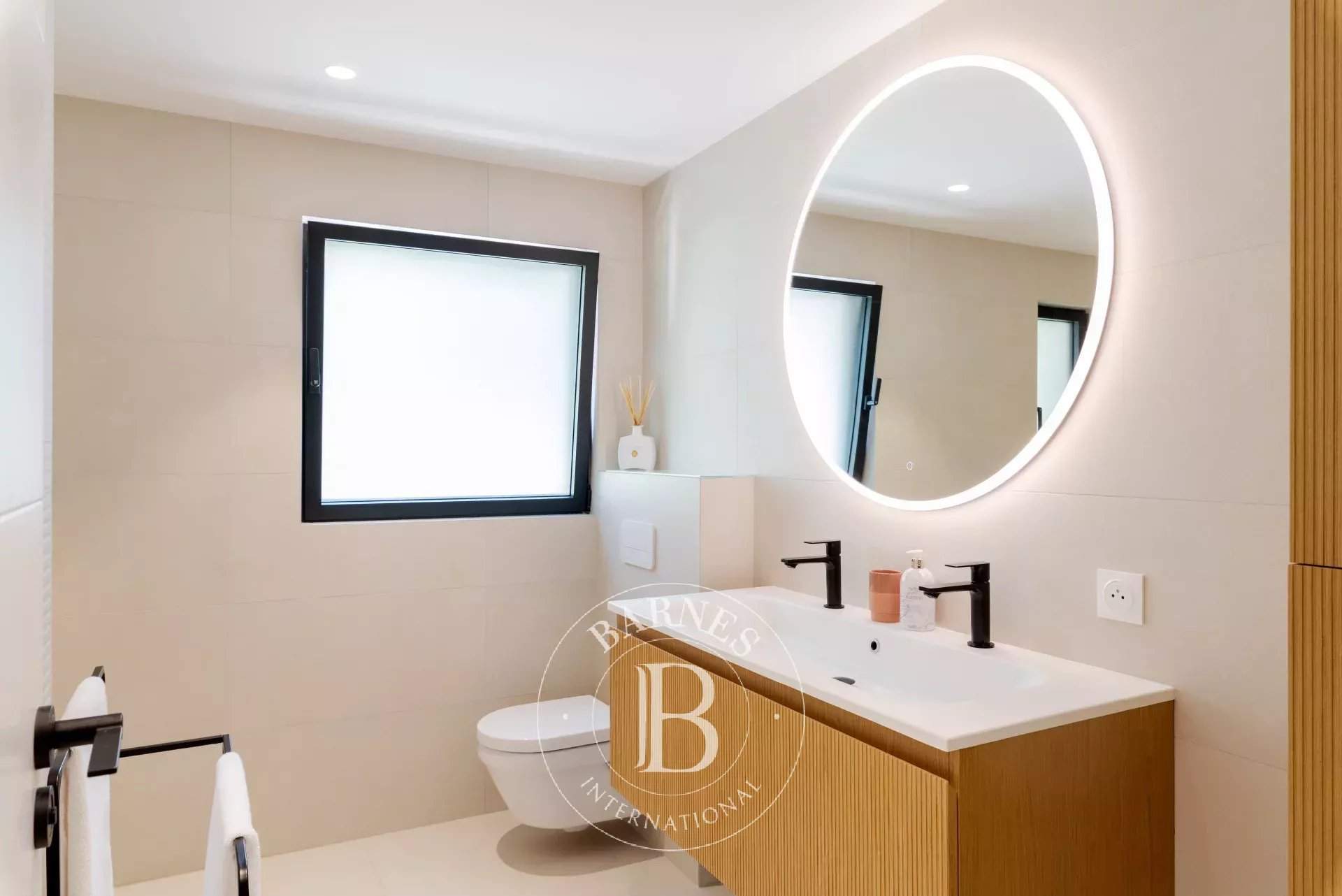 Roquefort-les-Pins  - Villa 7 Pièces 5 Chambres - picture 20