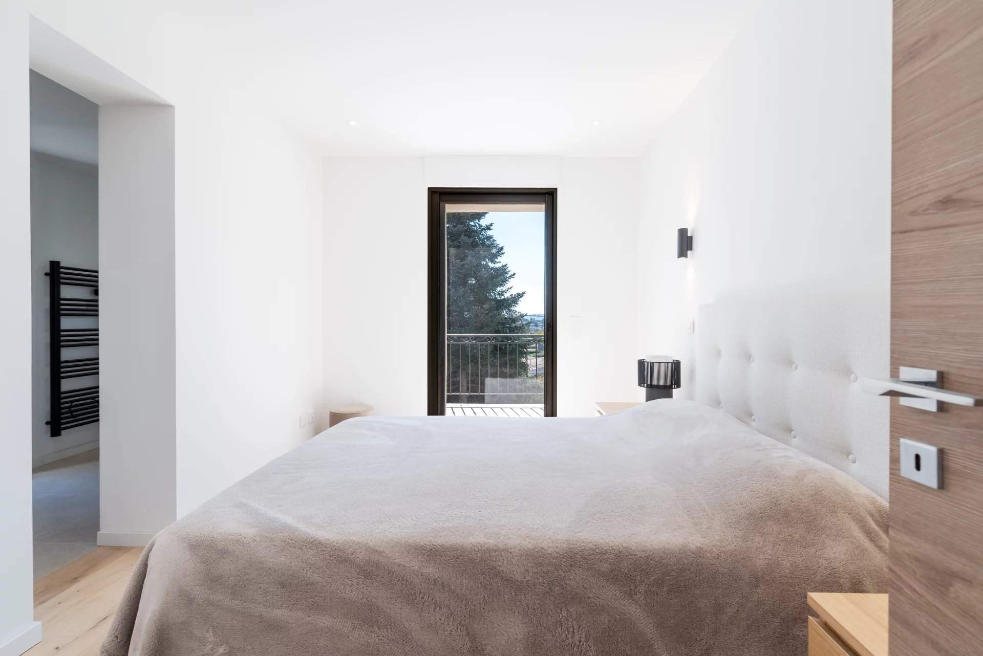 Valbonne  - Villa 8 Pi&egrave;ces 5 Chambres - picture 14