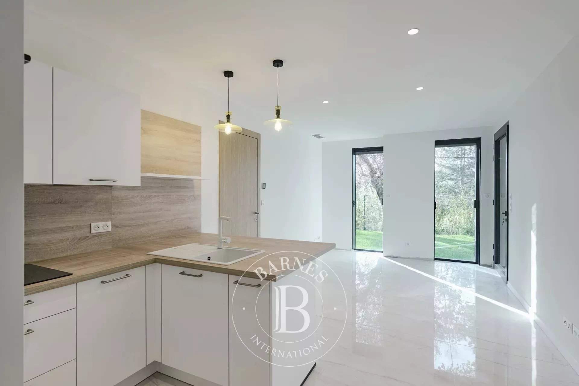 Mougins  - House 5 Bedrooms - picture 15