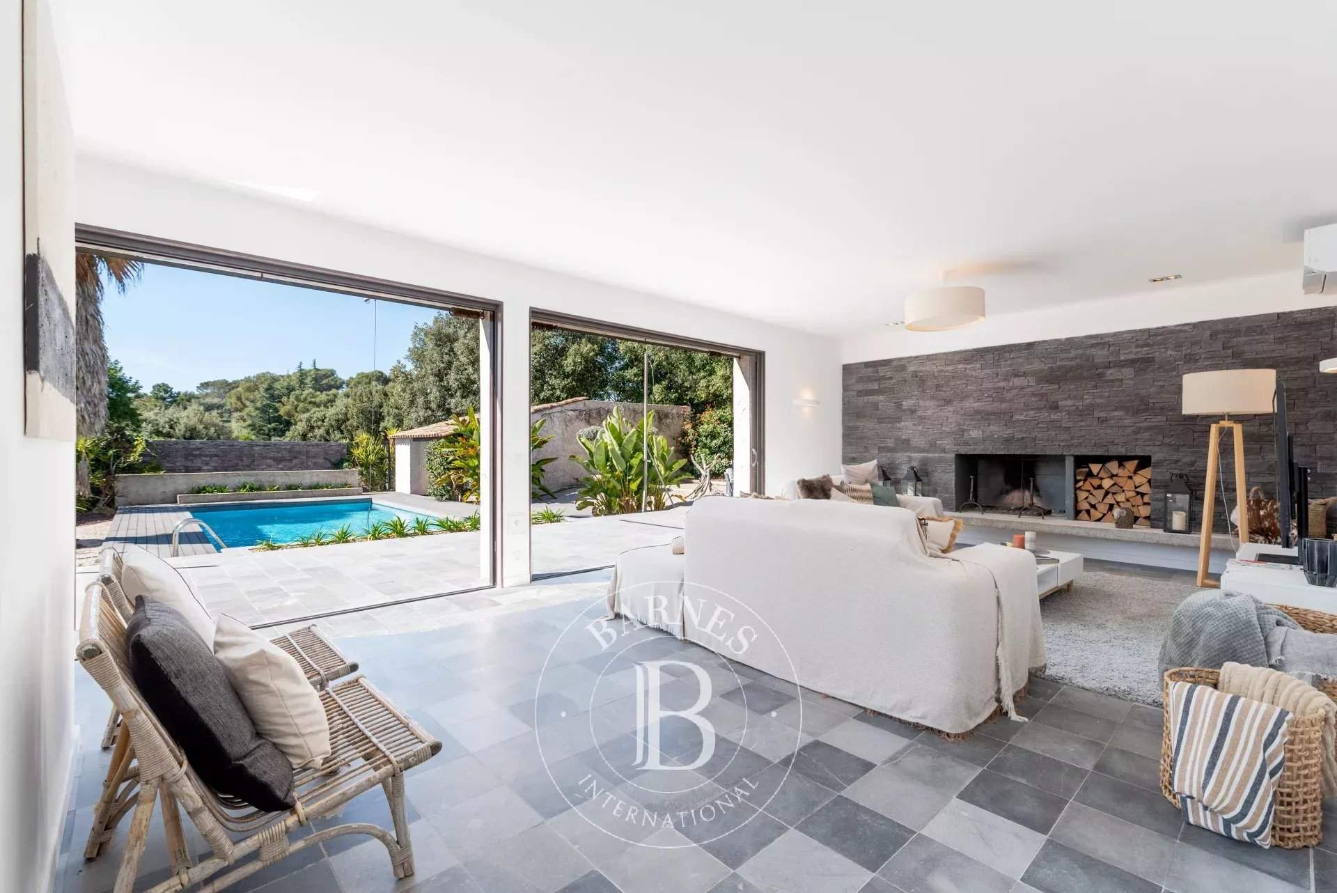 Biot  - Villa 8 Pi&egrave;ces 6 Chambres - picture 16