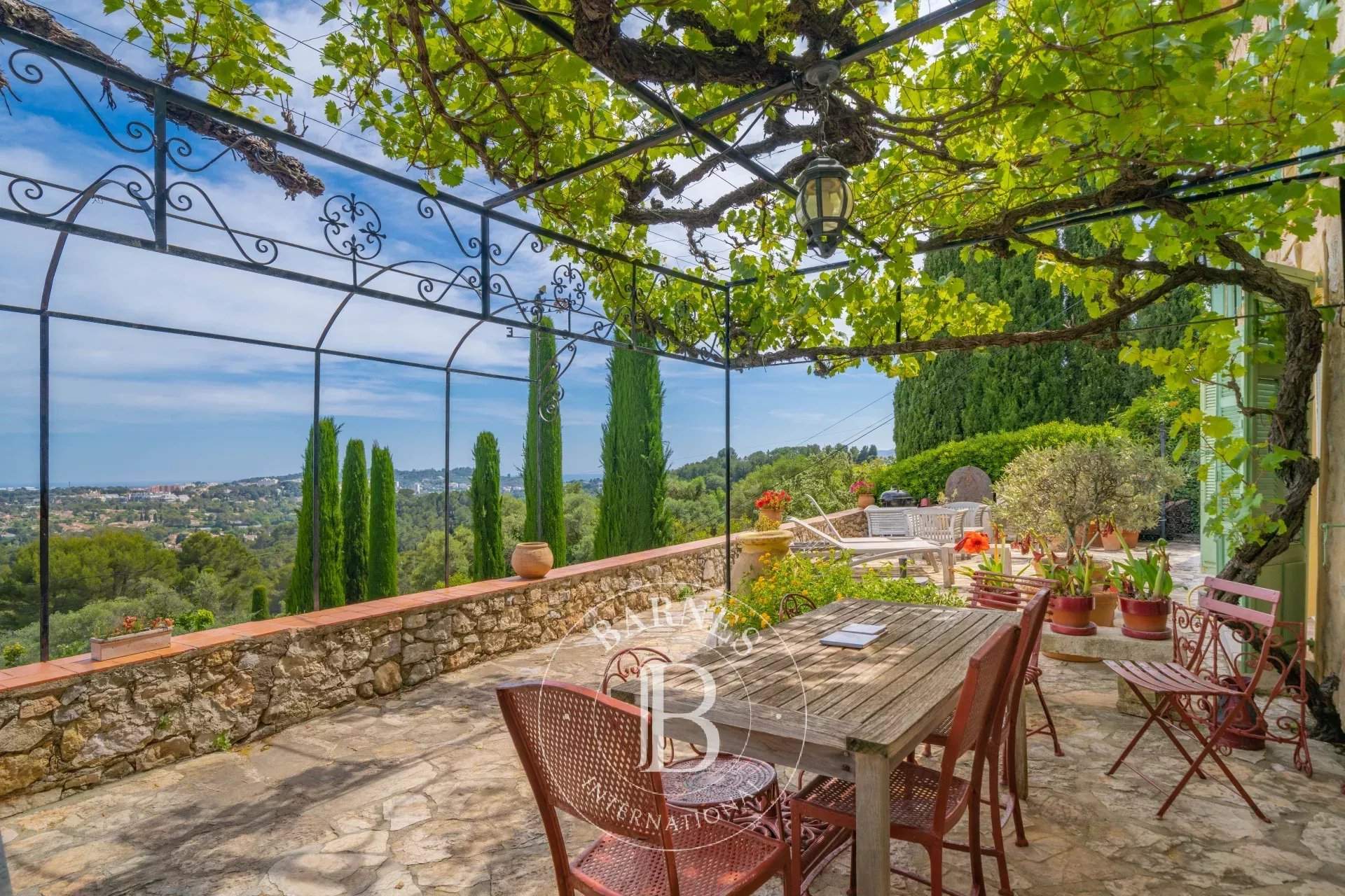 Mougins  - Bastide 5 Bedrooms - picture 2