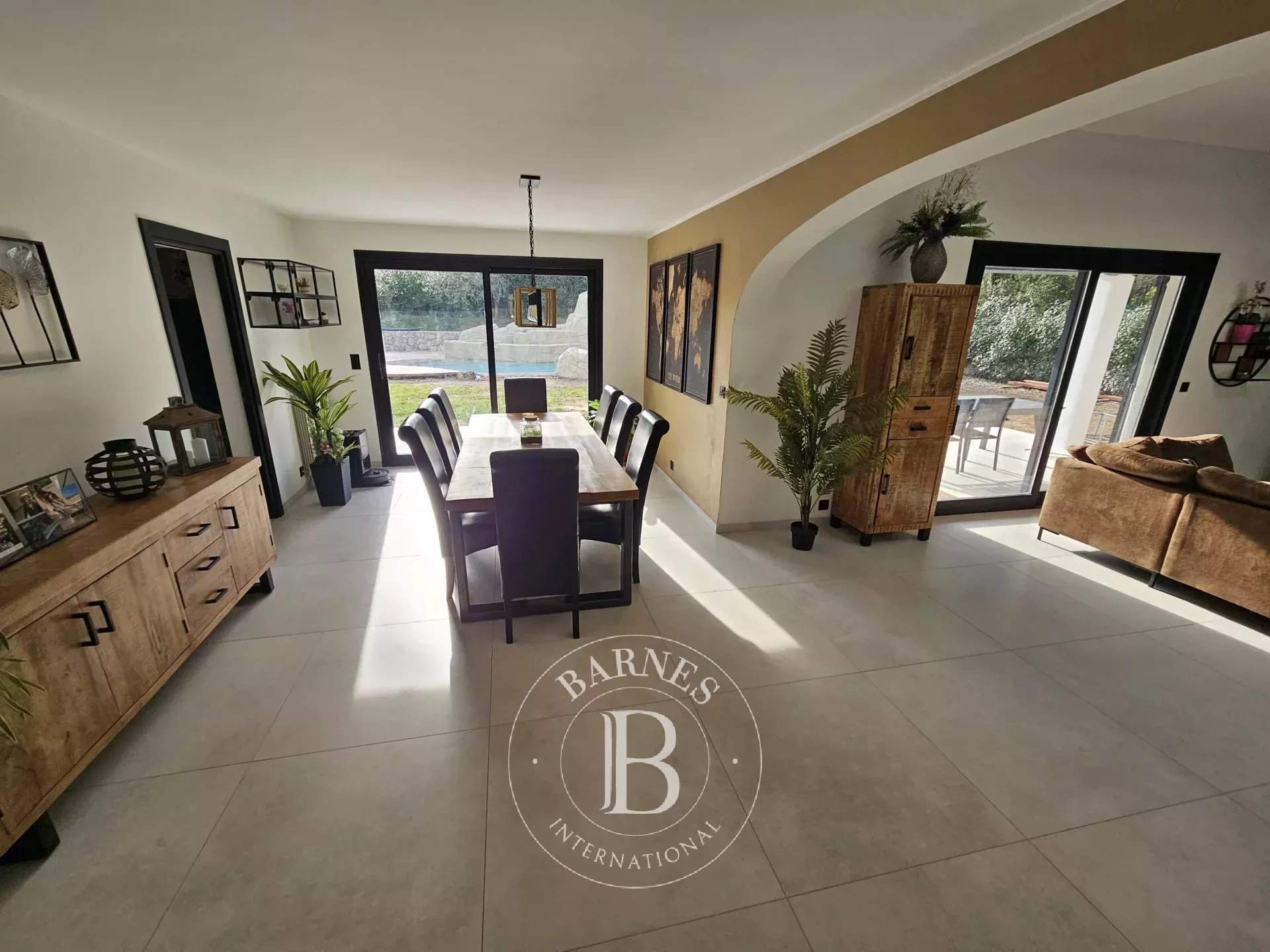 Roquefort-les-Pins  - Maison 6 Pi&egrave;ces 4 Chambres - picture 18